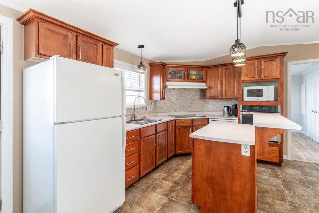 $274,900.00: 52 Manor Drive, Lower Sackville