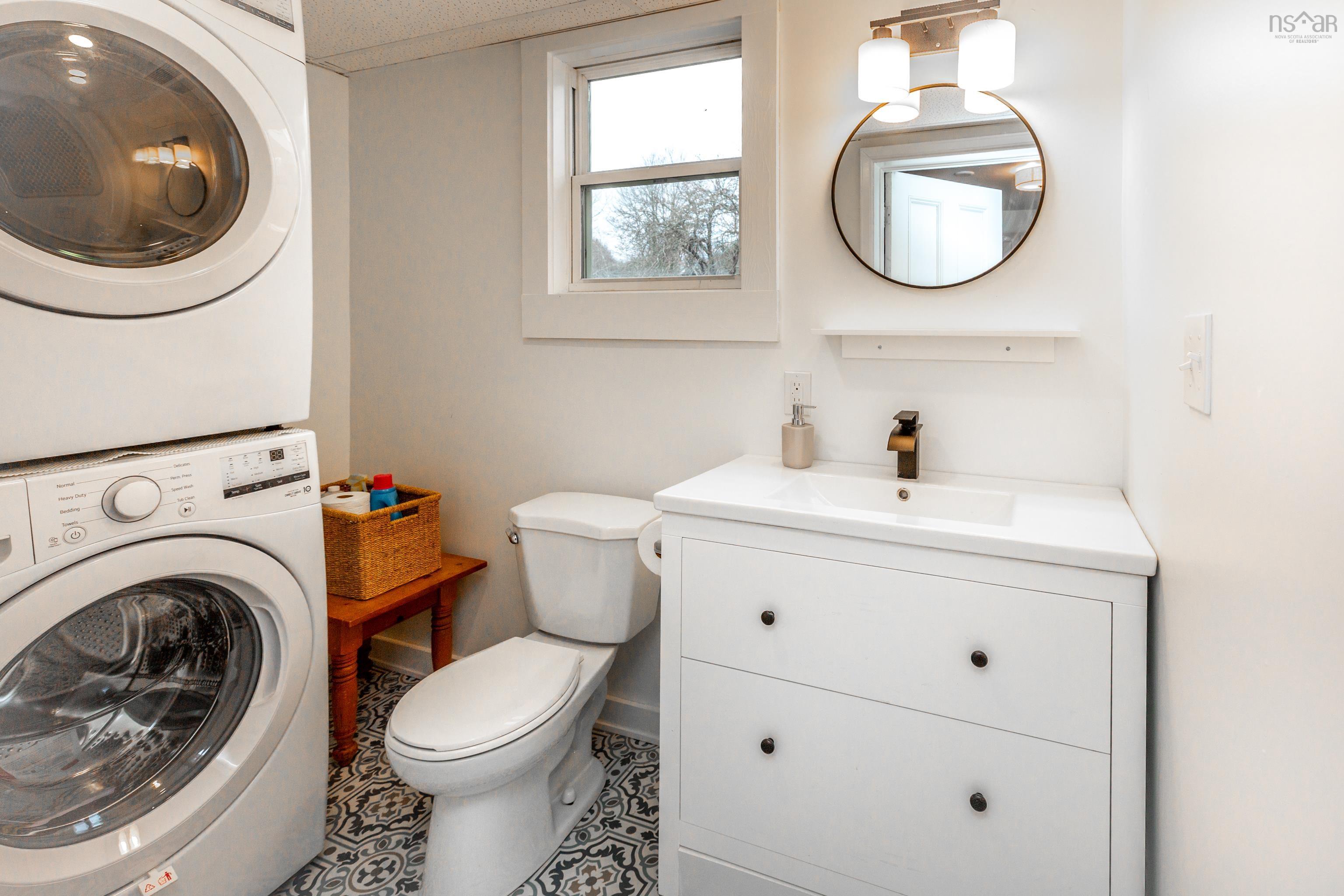 $489,000.00: 489 Back Centre Road, Back Centre