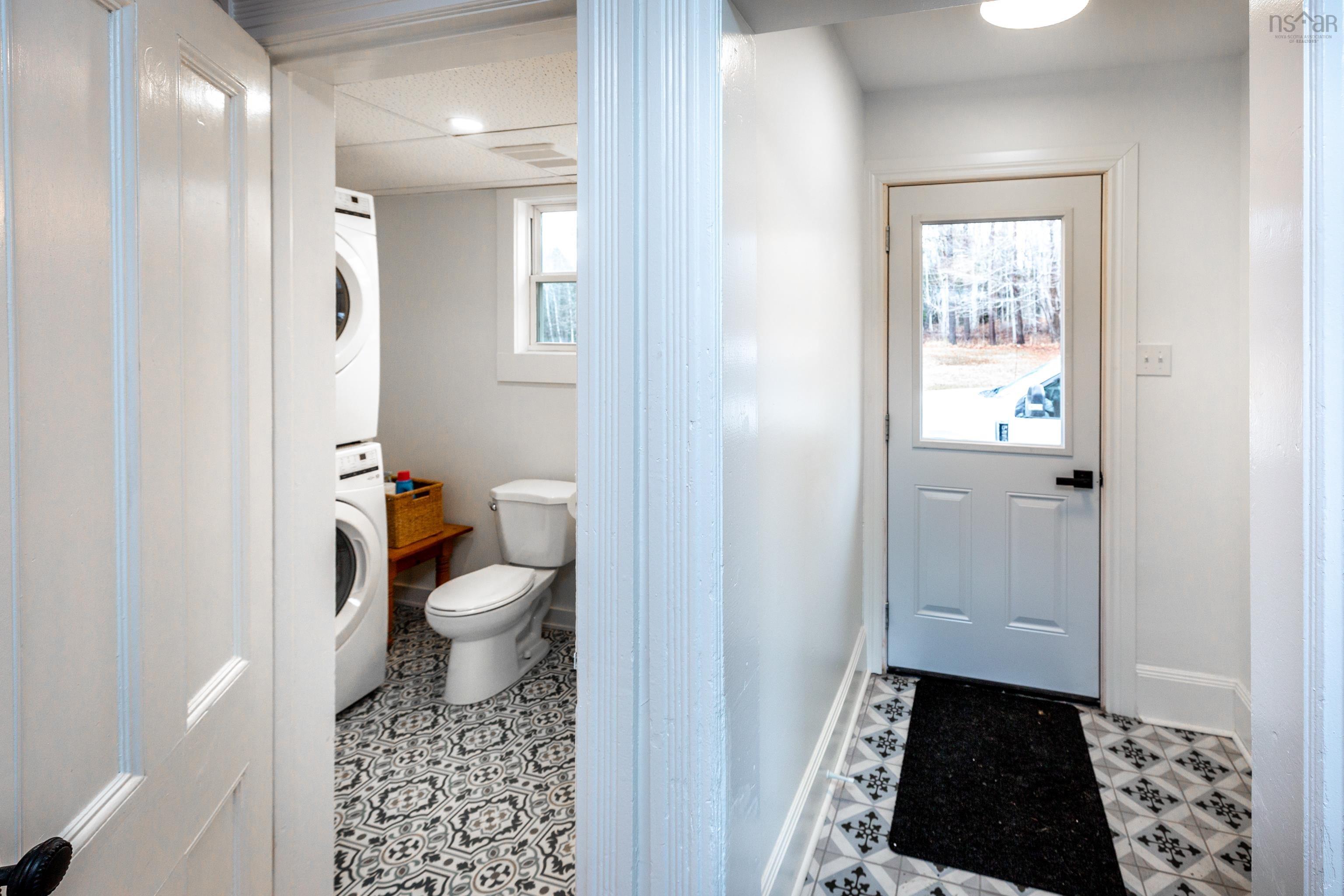 $489,000.00: 489 Back Centre Road, Back Centre