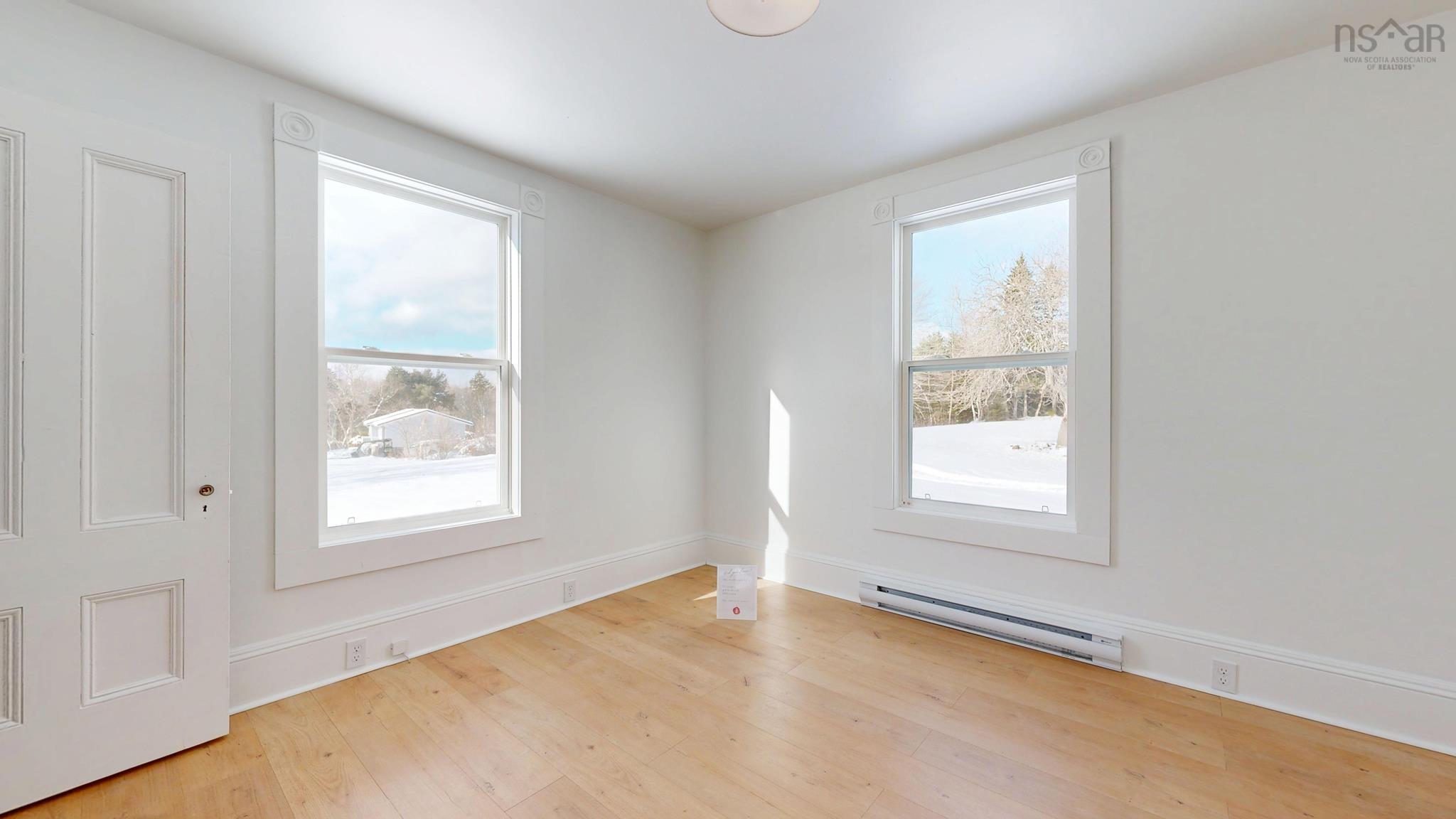 $489,000.00: 489 Back Centre Road, Back Centre