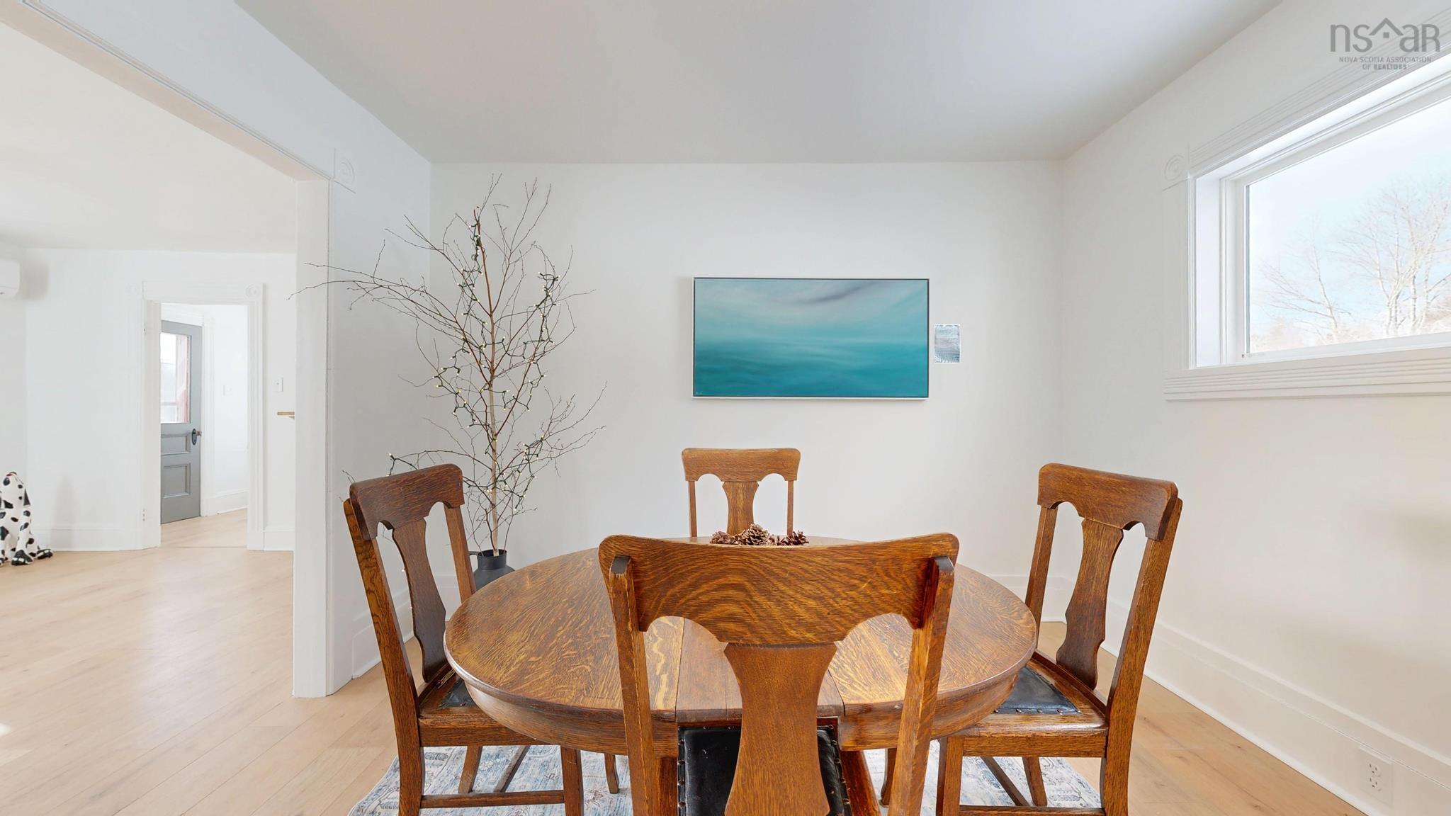 $489,000.00: 489 Back Centre Road, Back Centre