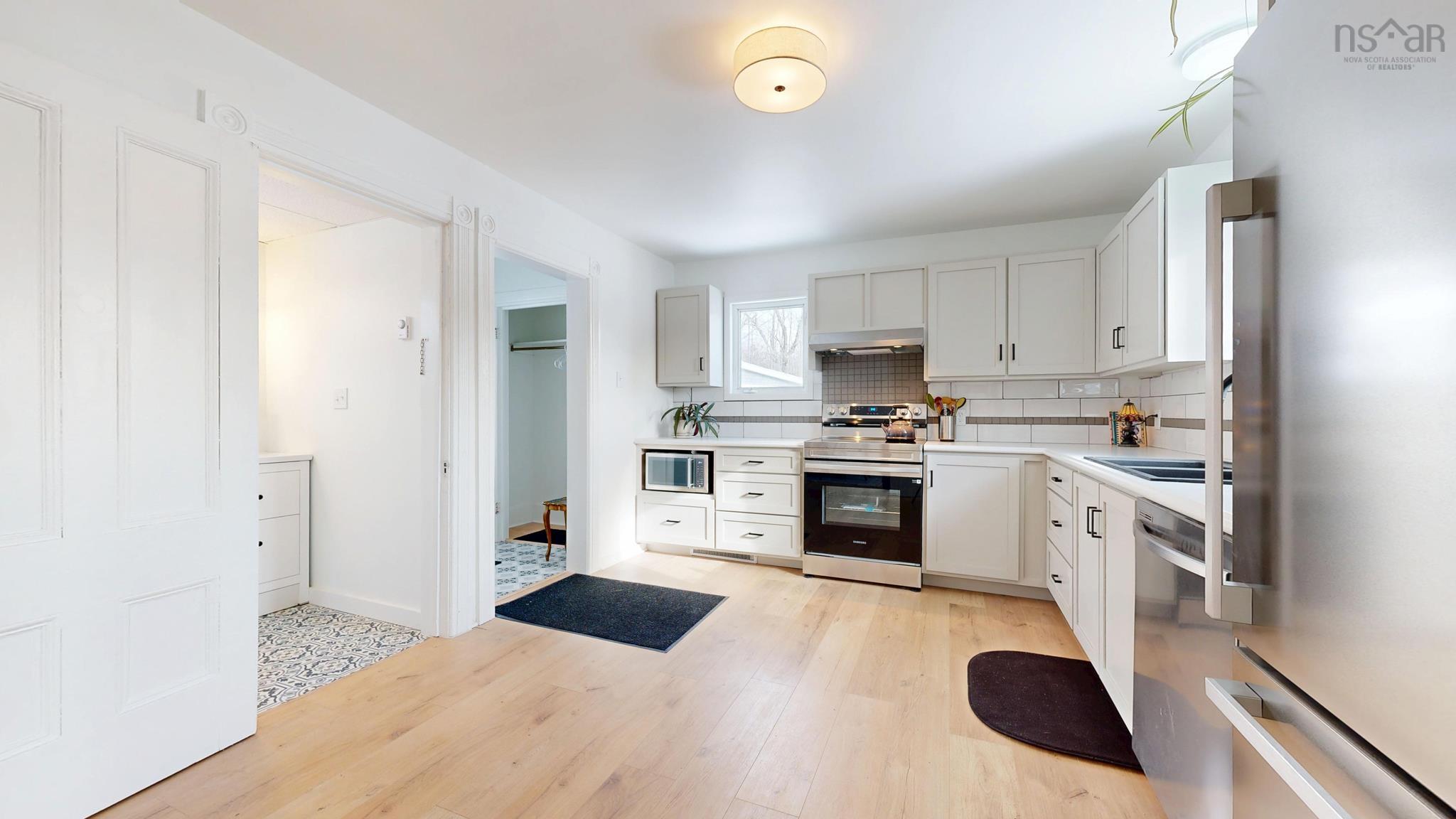 $489,000.00: 489 Back Centre Road, Back Centre