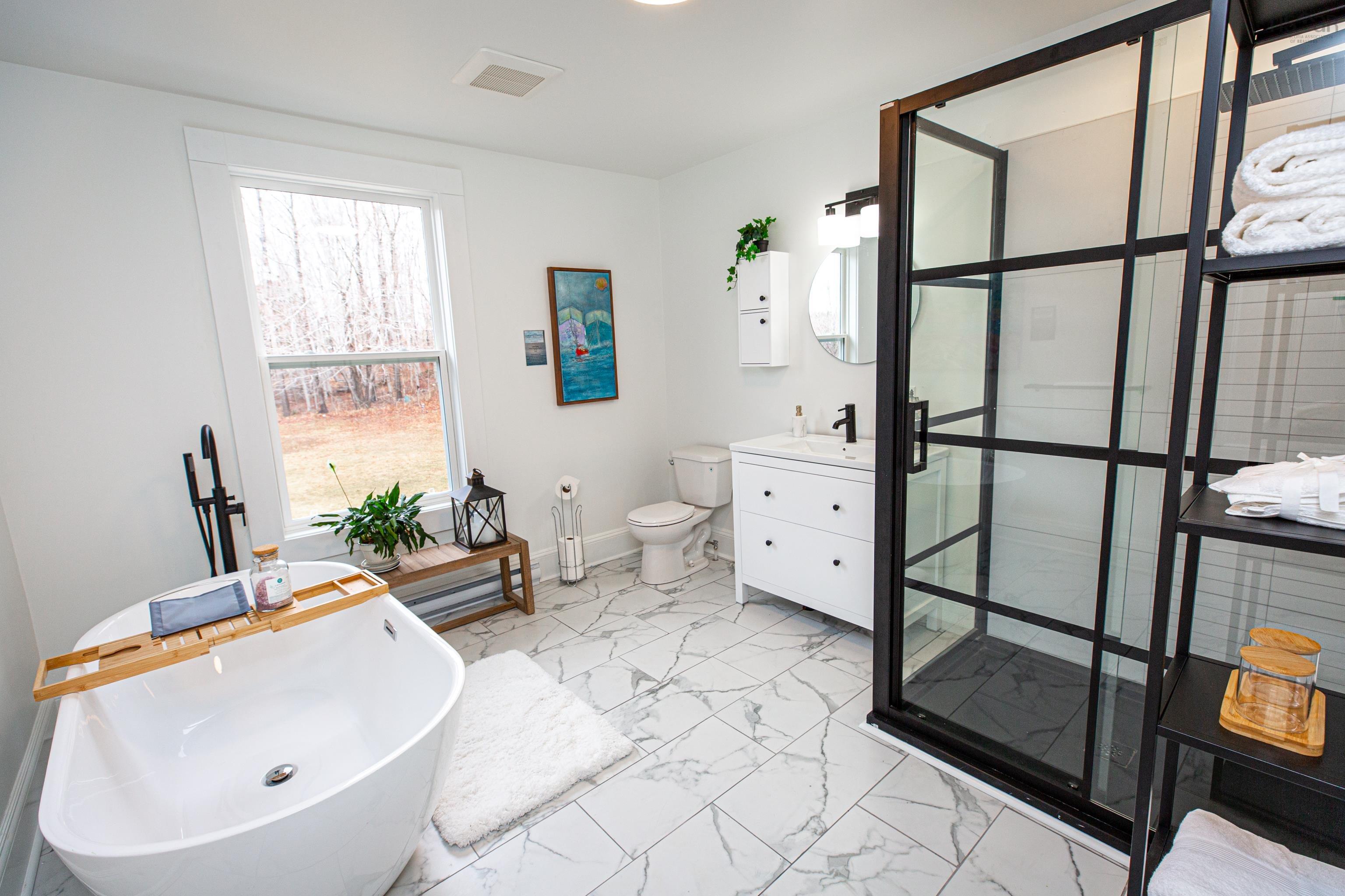 $489,000.00: 489 Back Centre Road, Back Centre