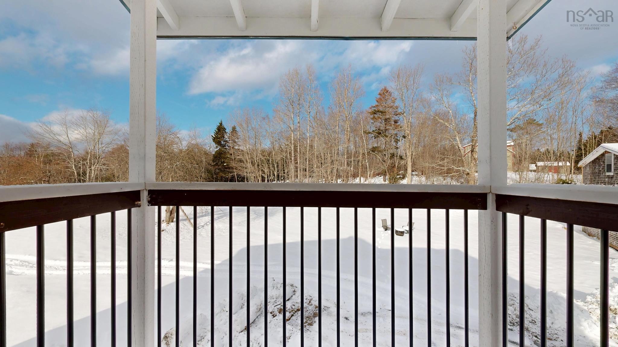 $489,000.00: 489 Back Centre Road, Back Centre