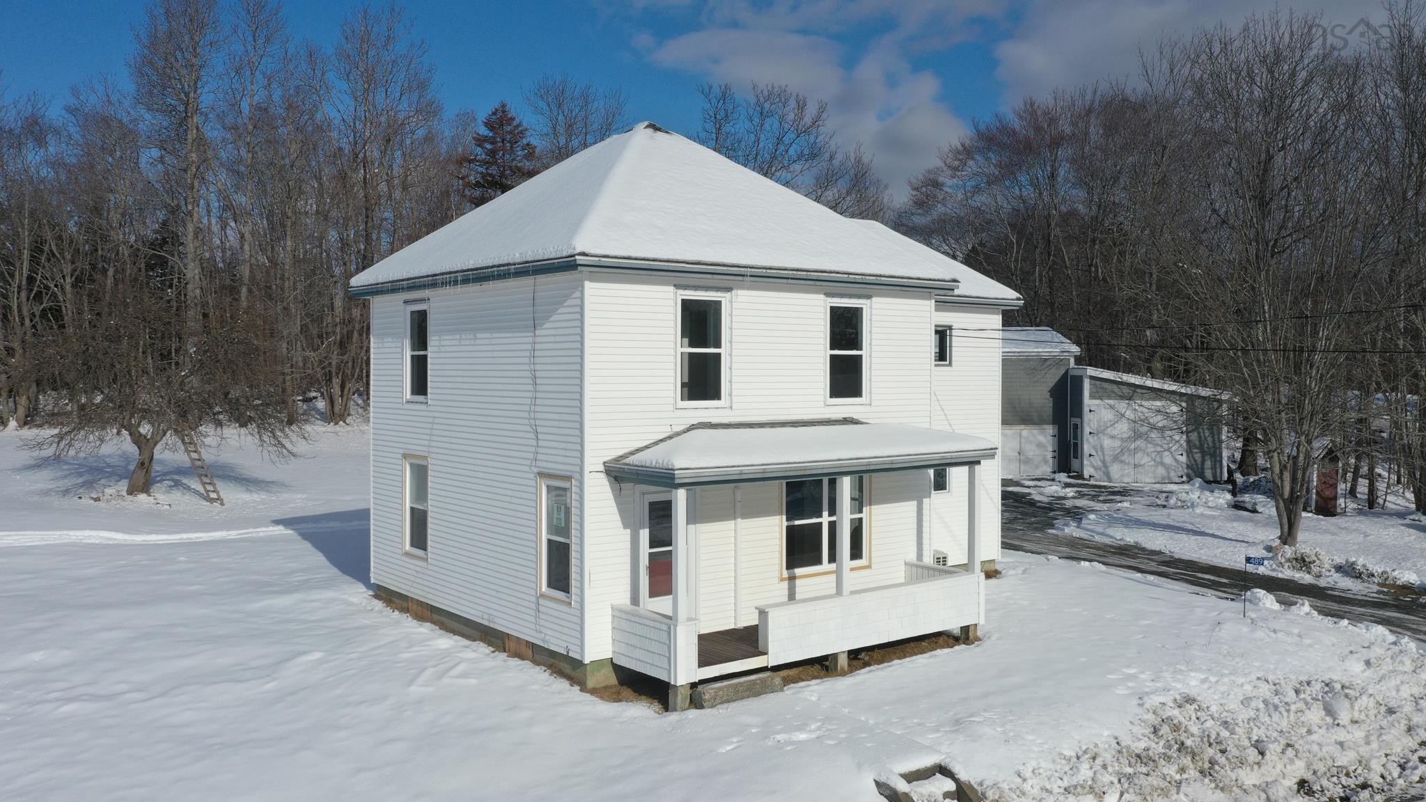 $489,000.00: 489 Back Centre Road, Back Centre