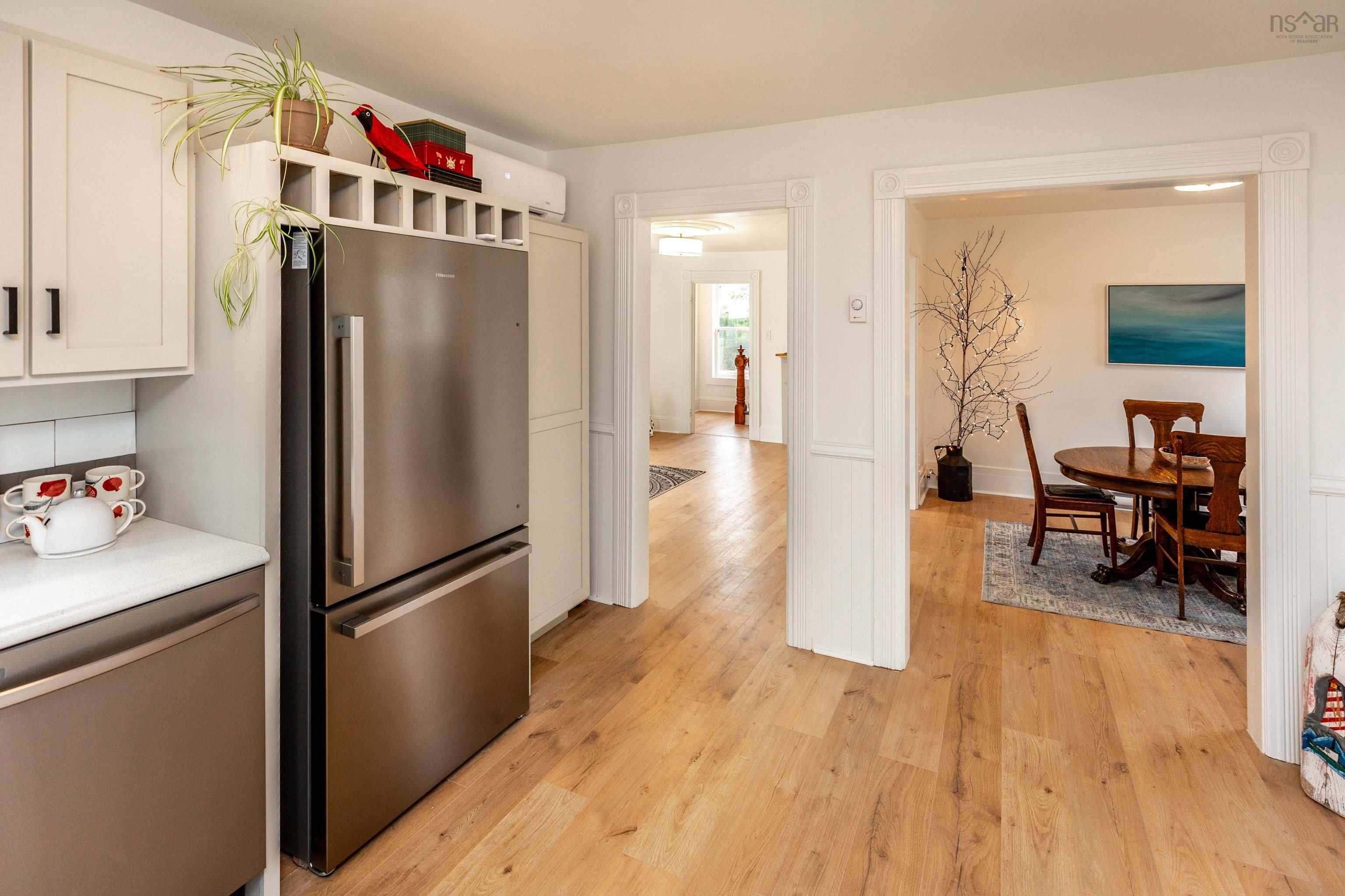 $489,000.00: 489 Back Centre Road, Back Centre