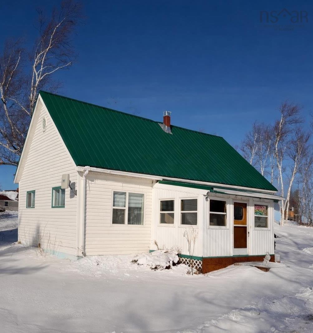 $199,900.00: 1211 Shore Road, Waterside