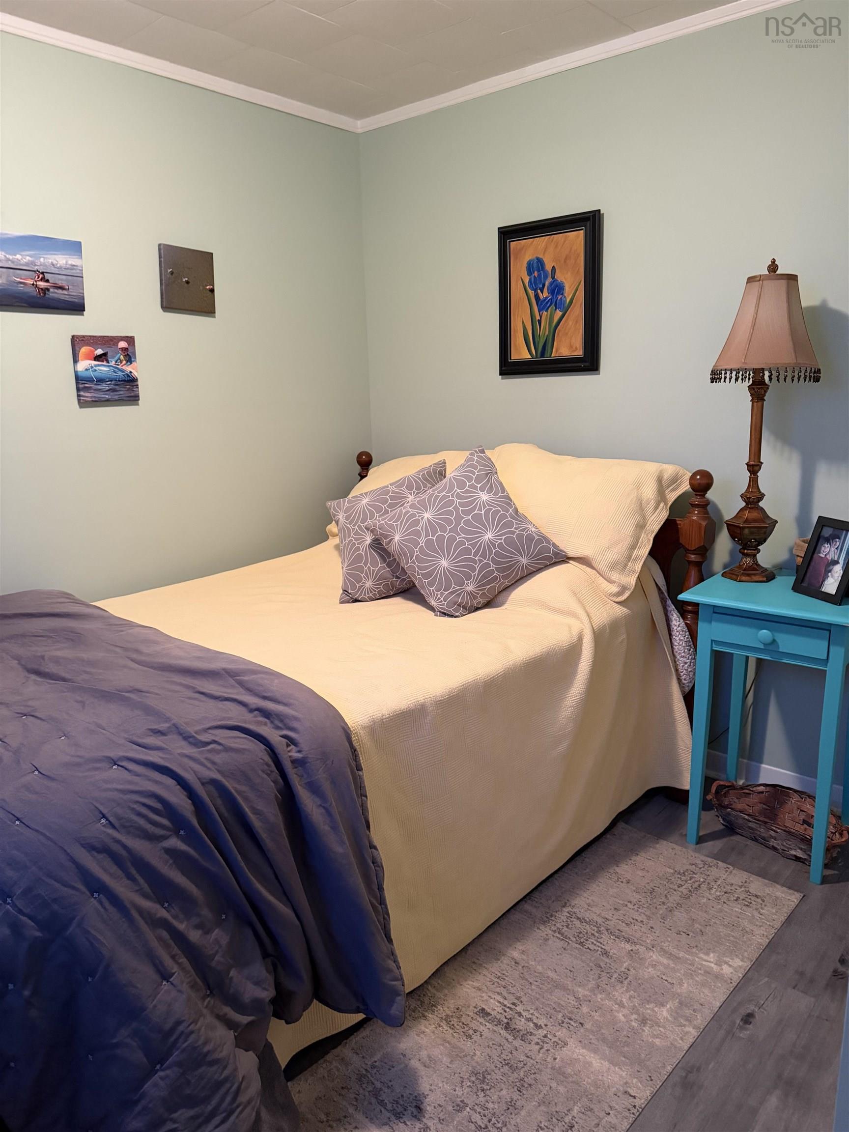 $199,900.00: 1211 Shore Road, Waterside