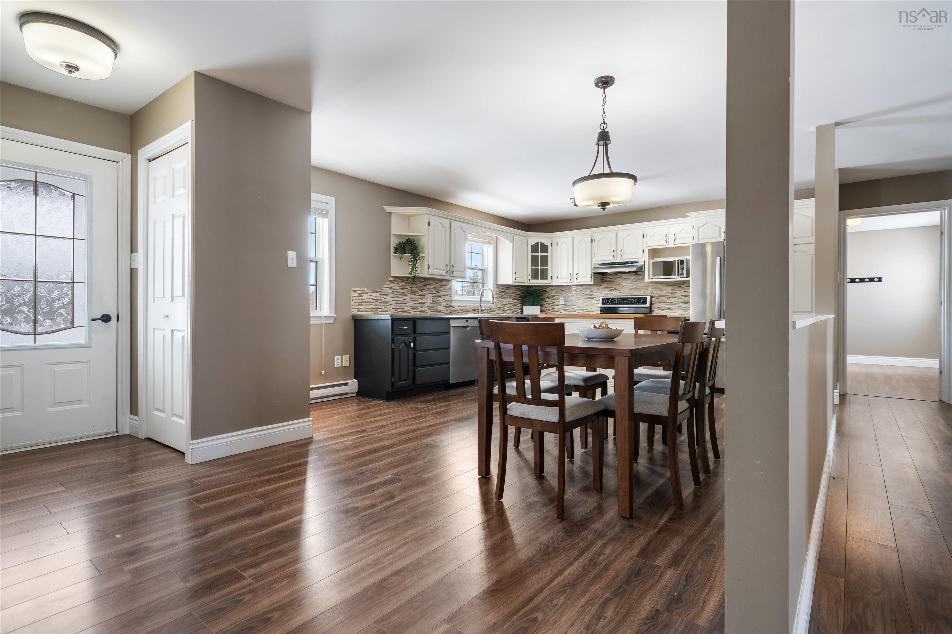 $415,000.00: 28 Holmes Lane, Union Centre