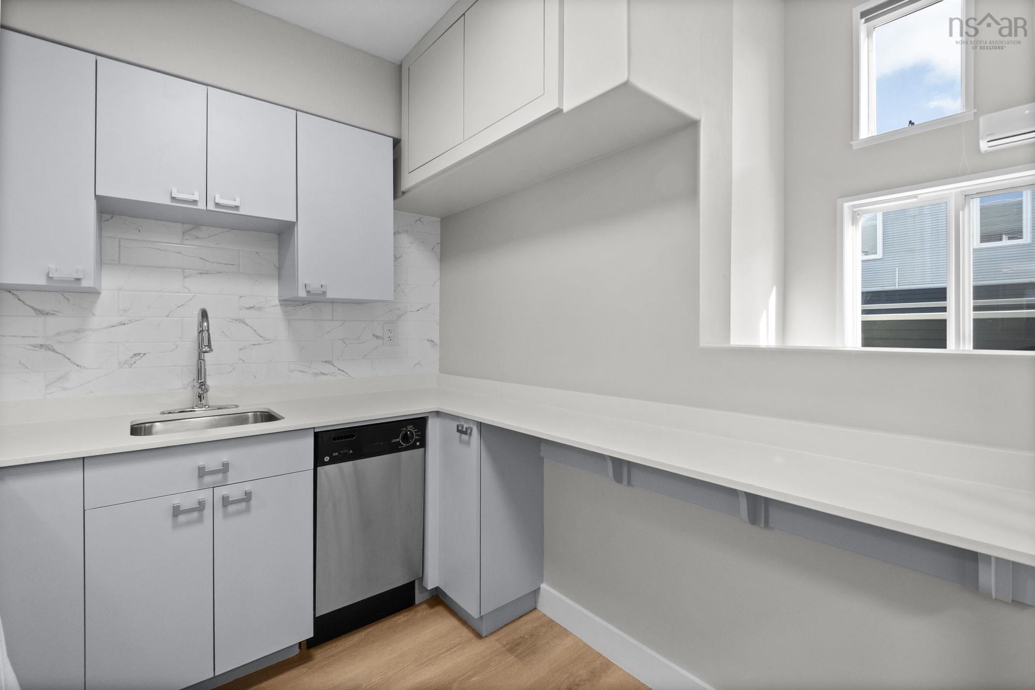 $475,000.00: 320 2116 Gottingen Street, Halifax Peninsula