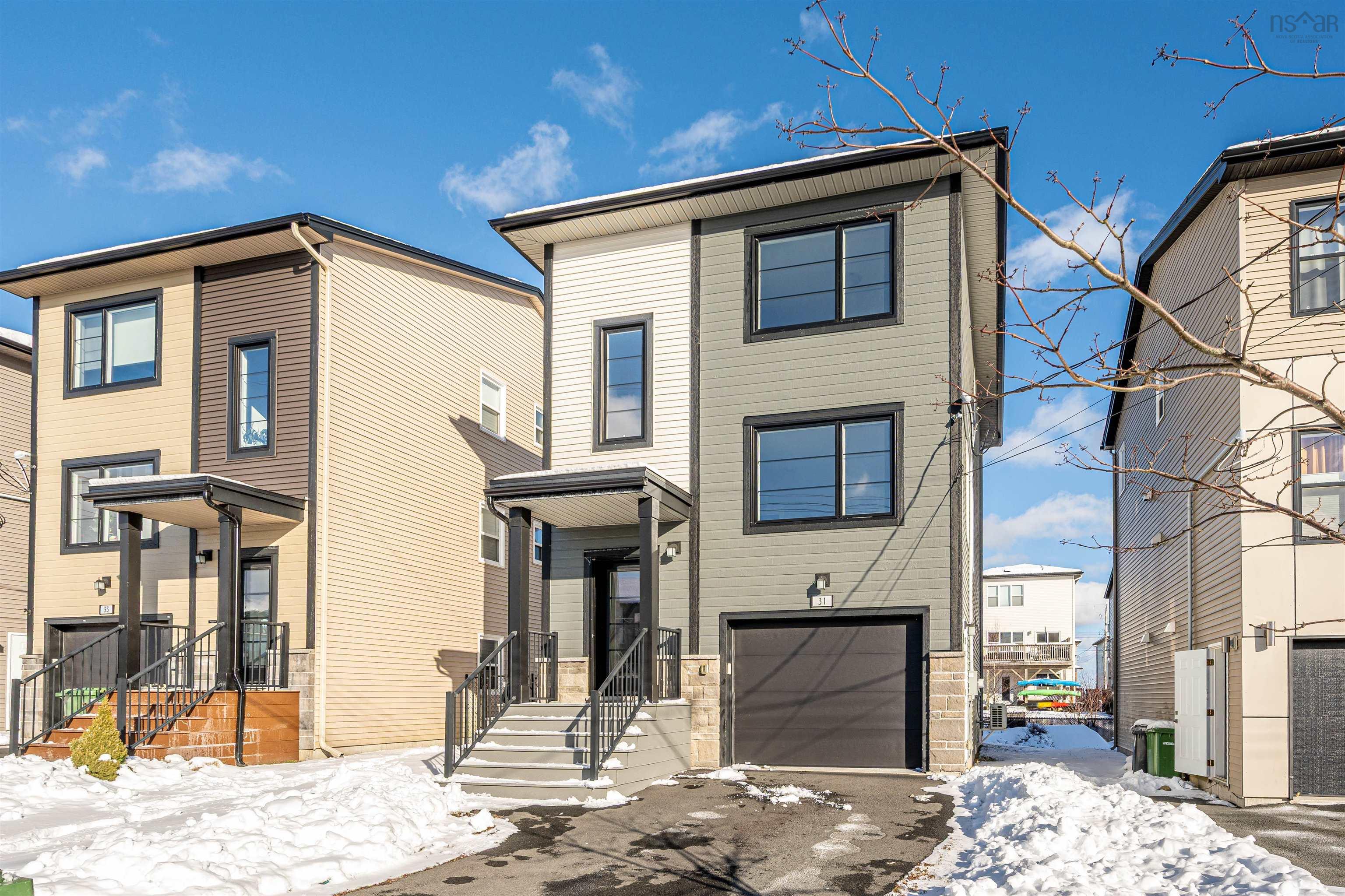 $649,900.00: 31 Travertine Court, Halifax