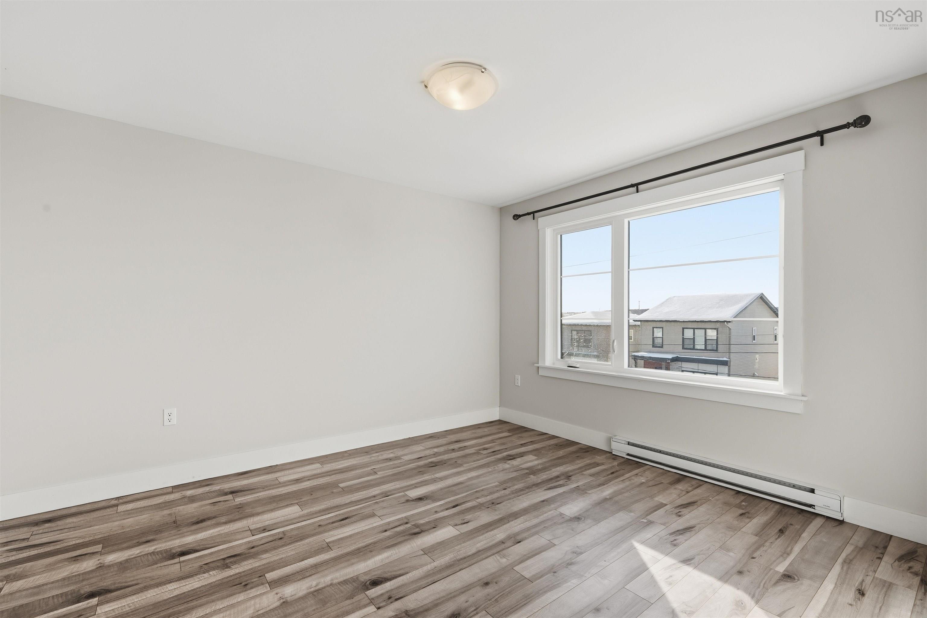 $649,900.00: 31 Travertine Court, Halifax