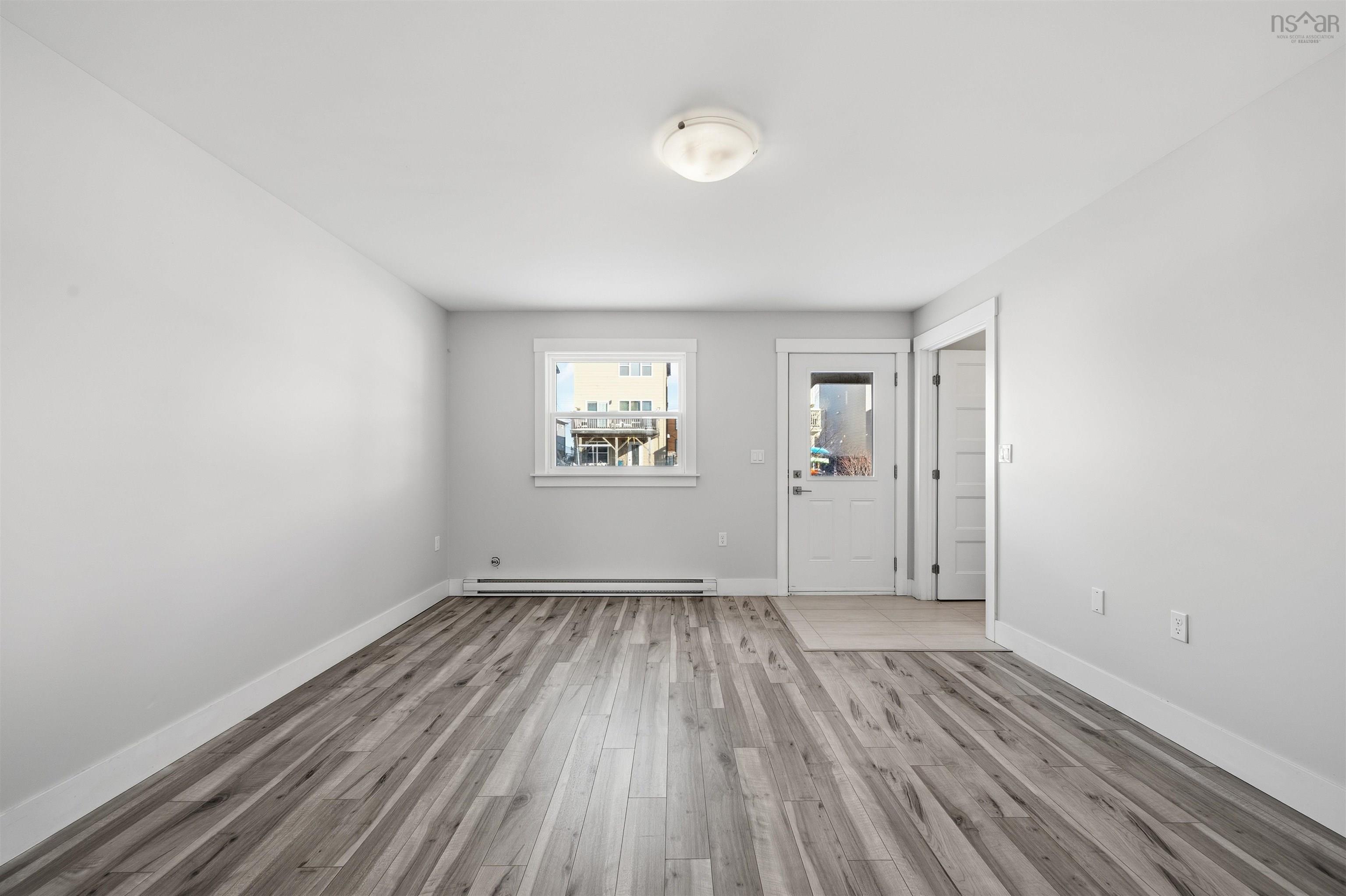 $649,900.00: 31 Travertine Court, Halifax