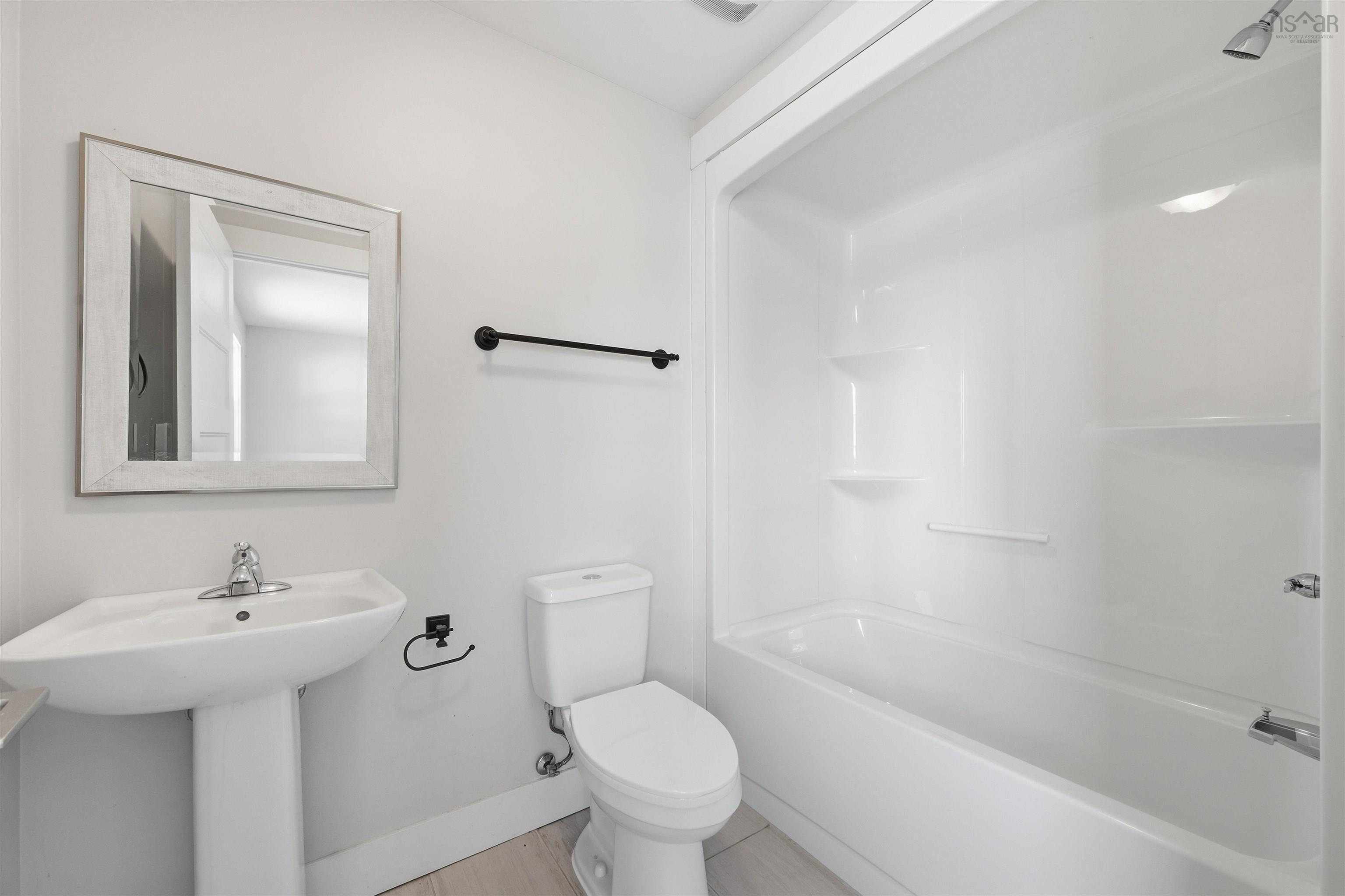 $649,900.00: 31 Travertine Court, Halifax