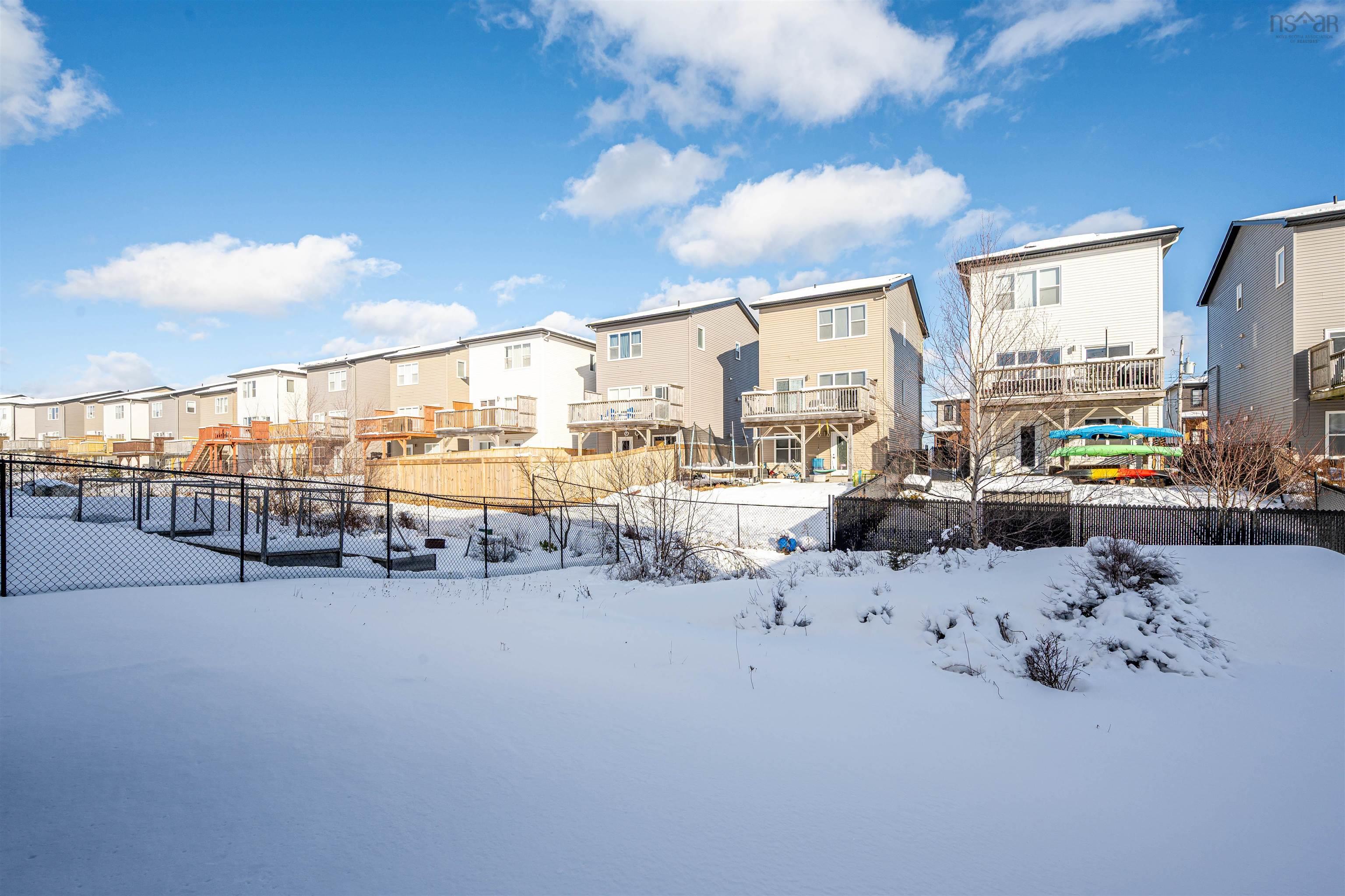 $649,900.00: 31 Travertine Court, Halifax