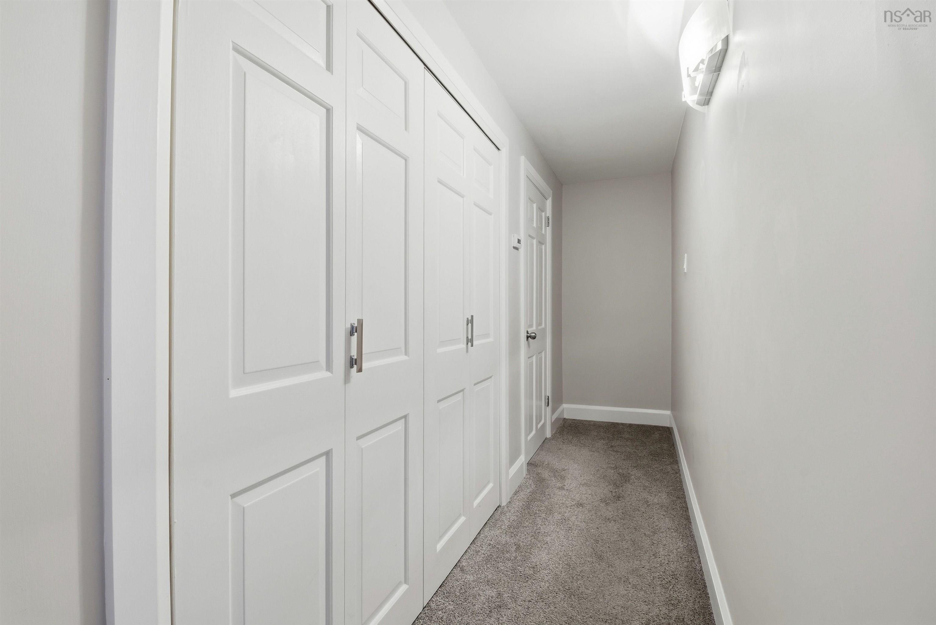 $799,900.00: 880 Shore Drive, Bedford