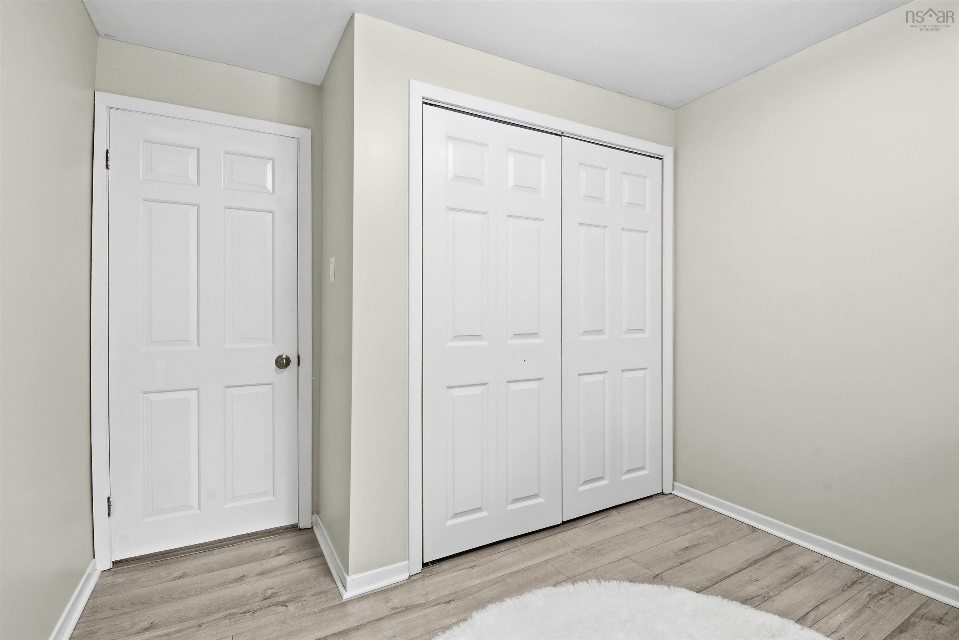 $799,900.00: 880 Shore Drive, Bedford