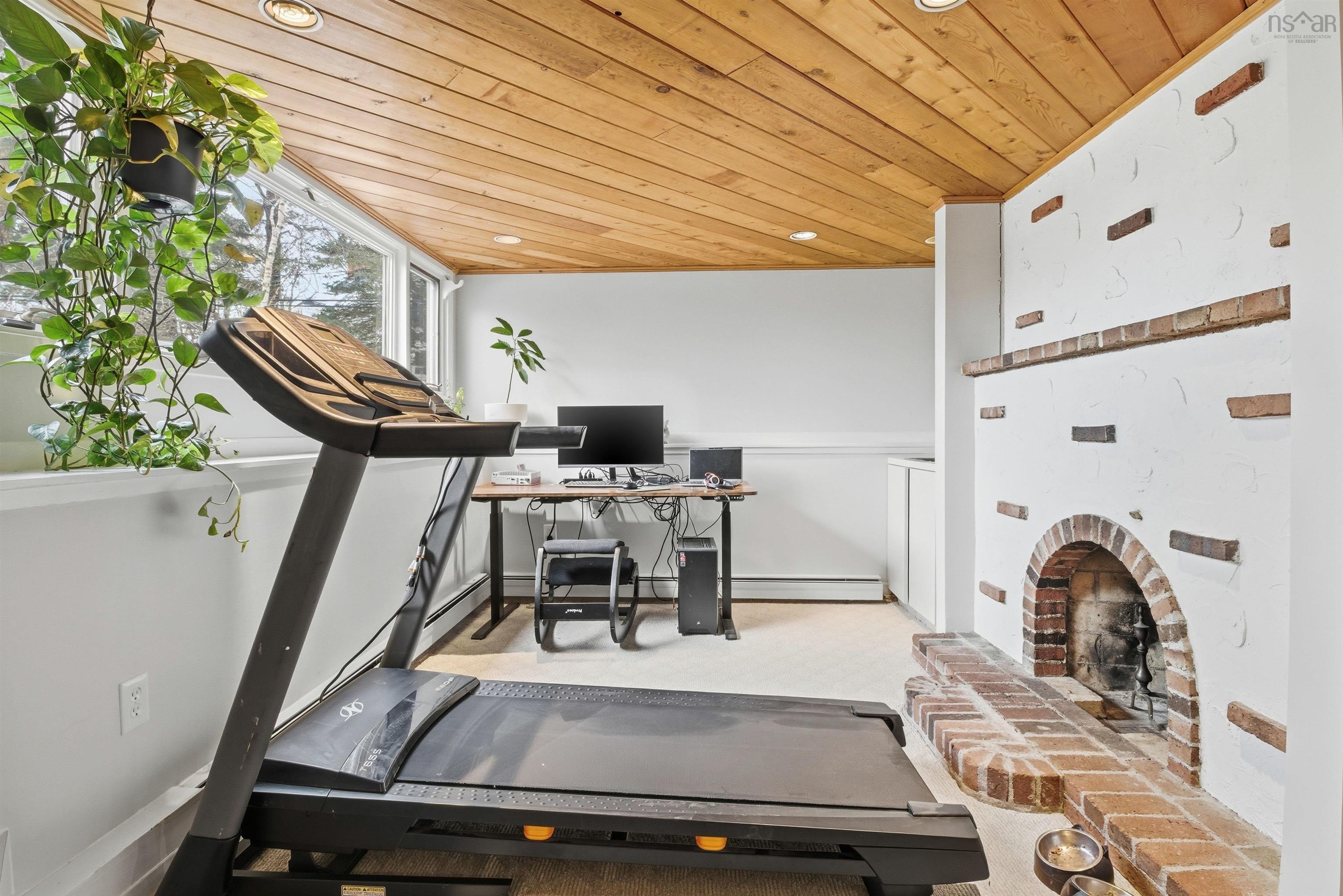 $799,900.00: 880 Shore Drive, Bedford