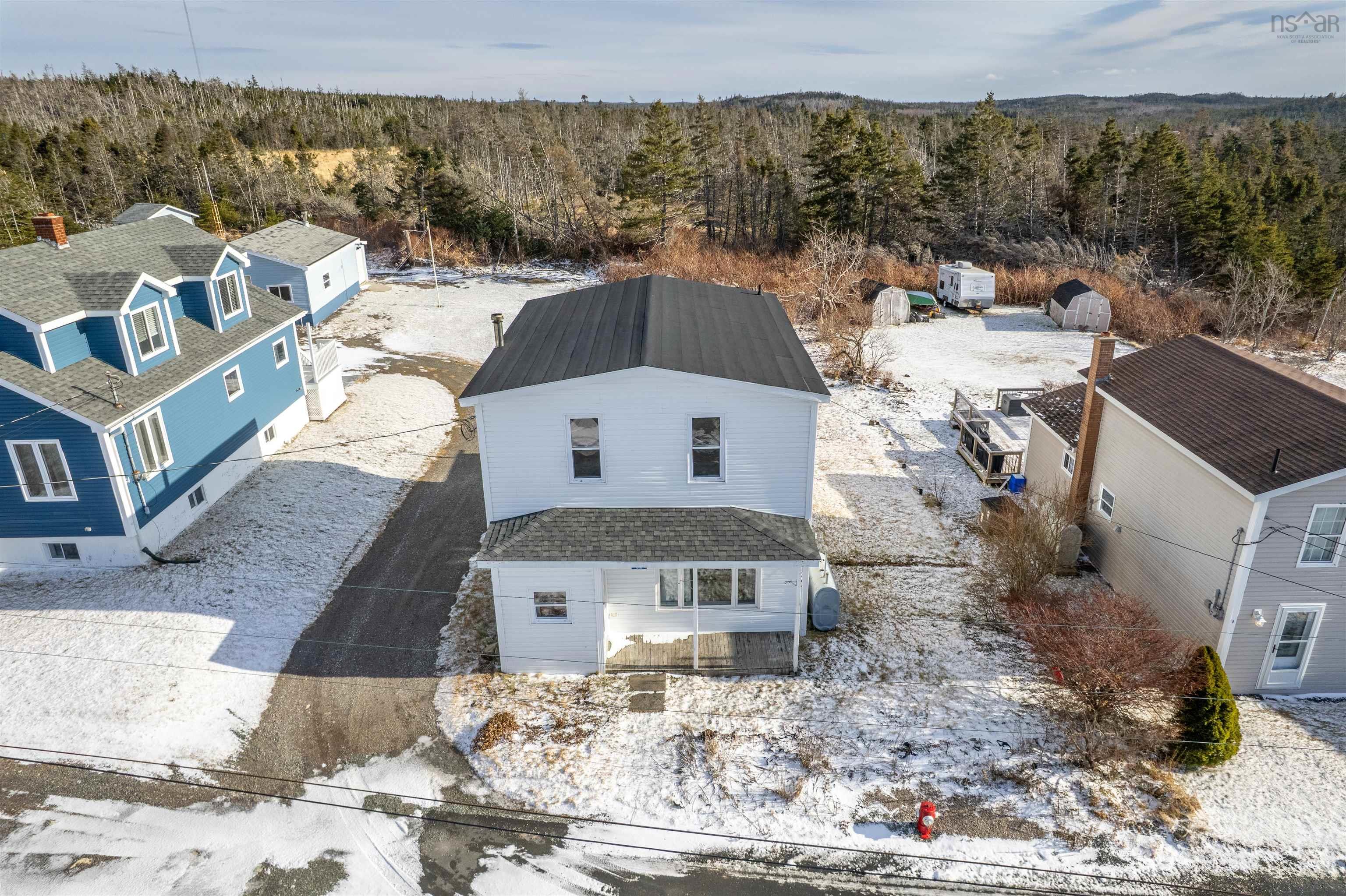 $140,000.00: 52 Pepperell Street, Louisbourg