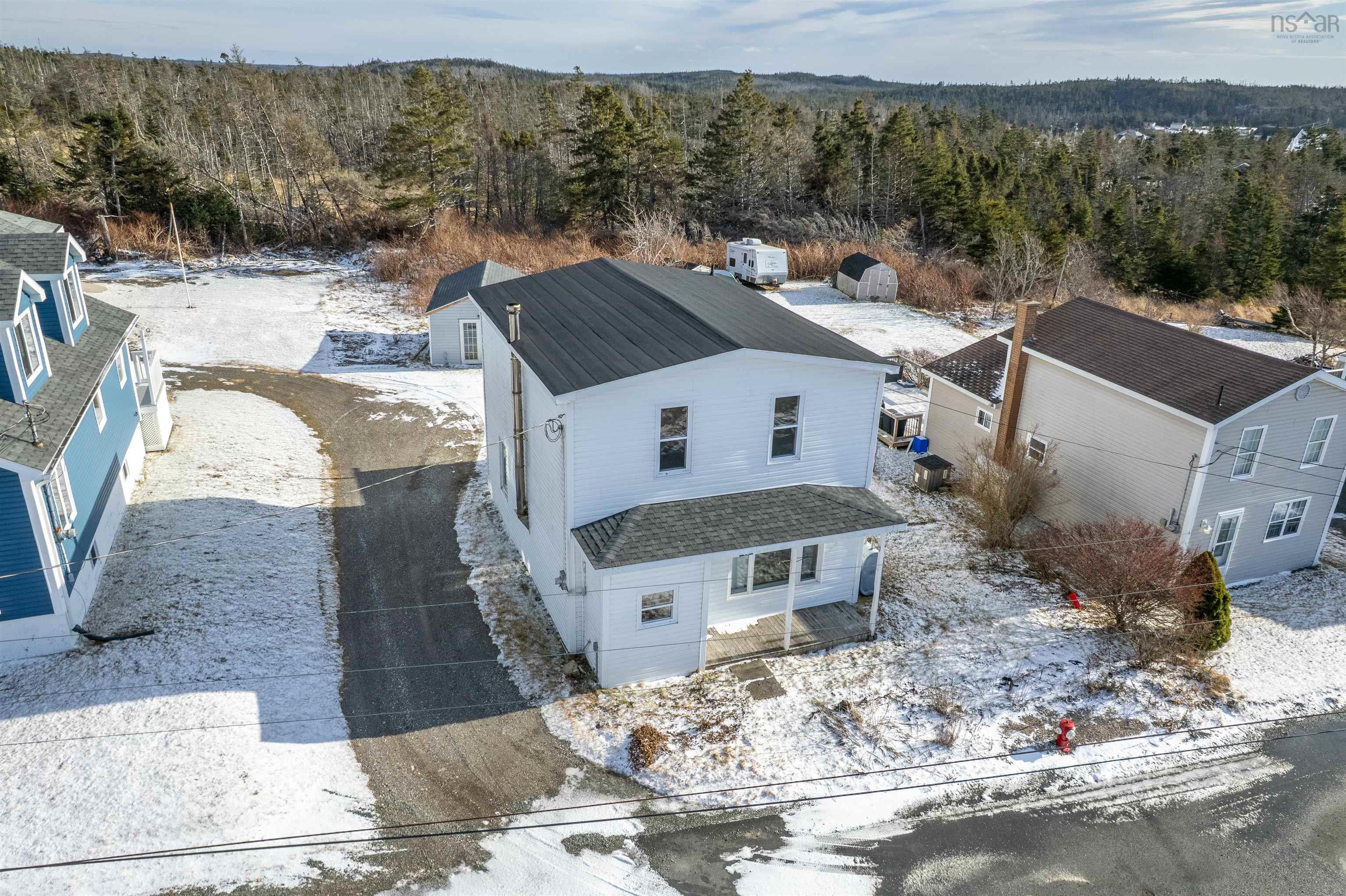 $140,000.00: 52 Pepperell Street, Louisbourg