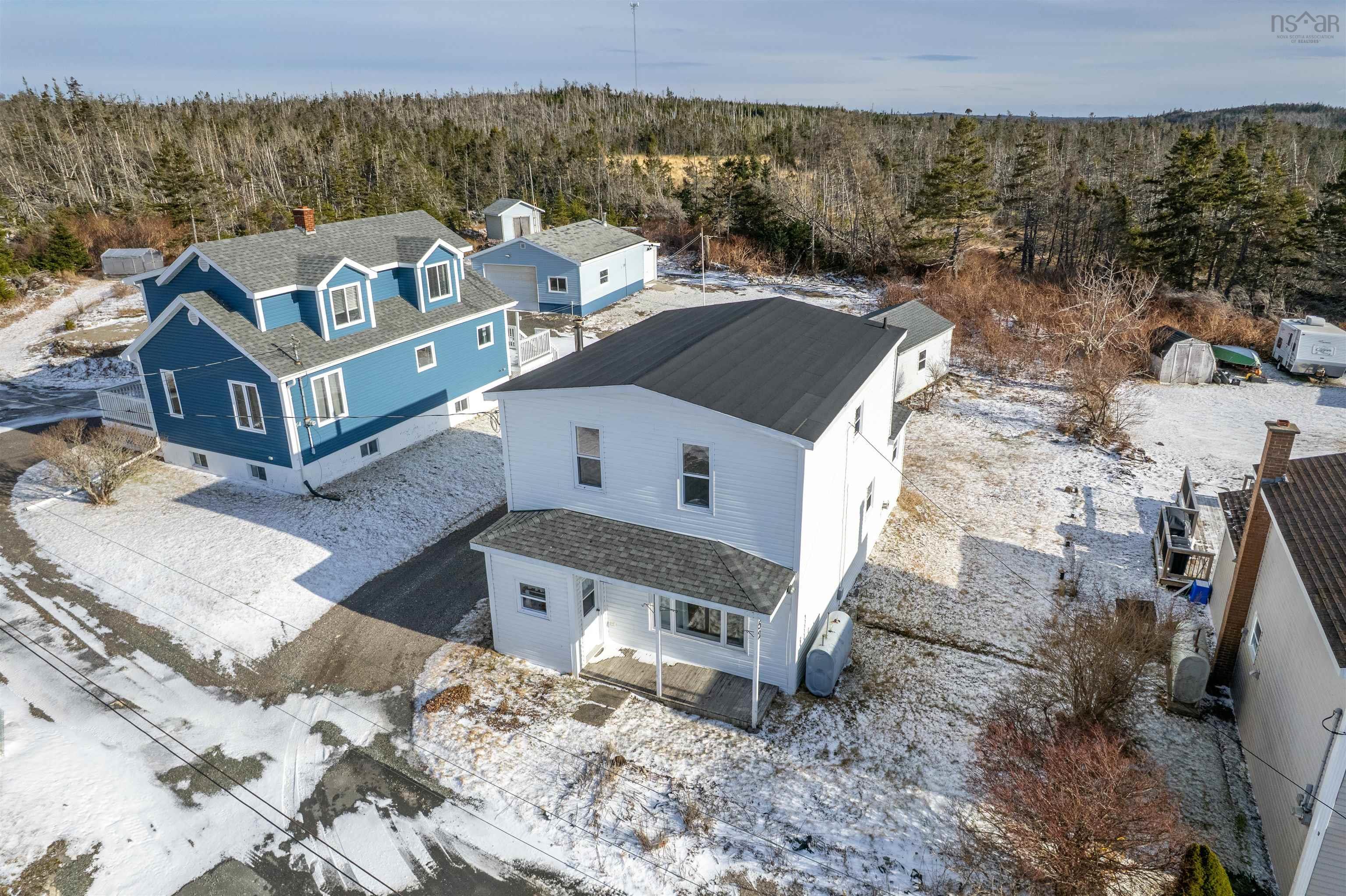 $140,000.00: 52 Pepperell Street, Louisbourg