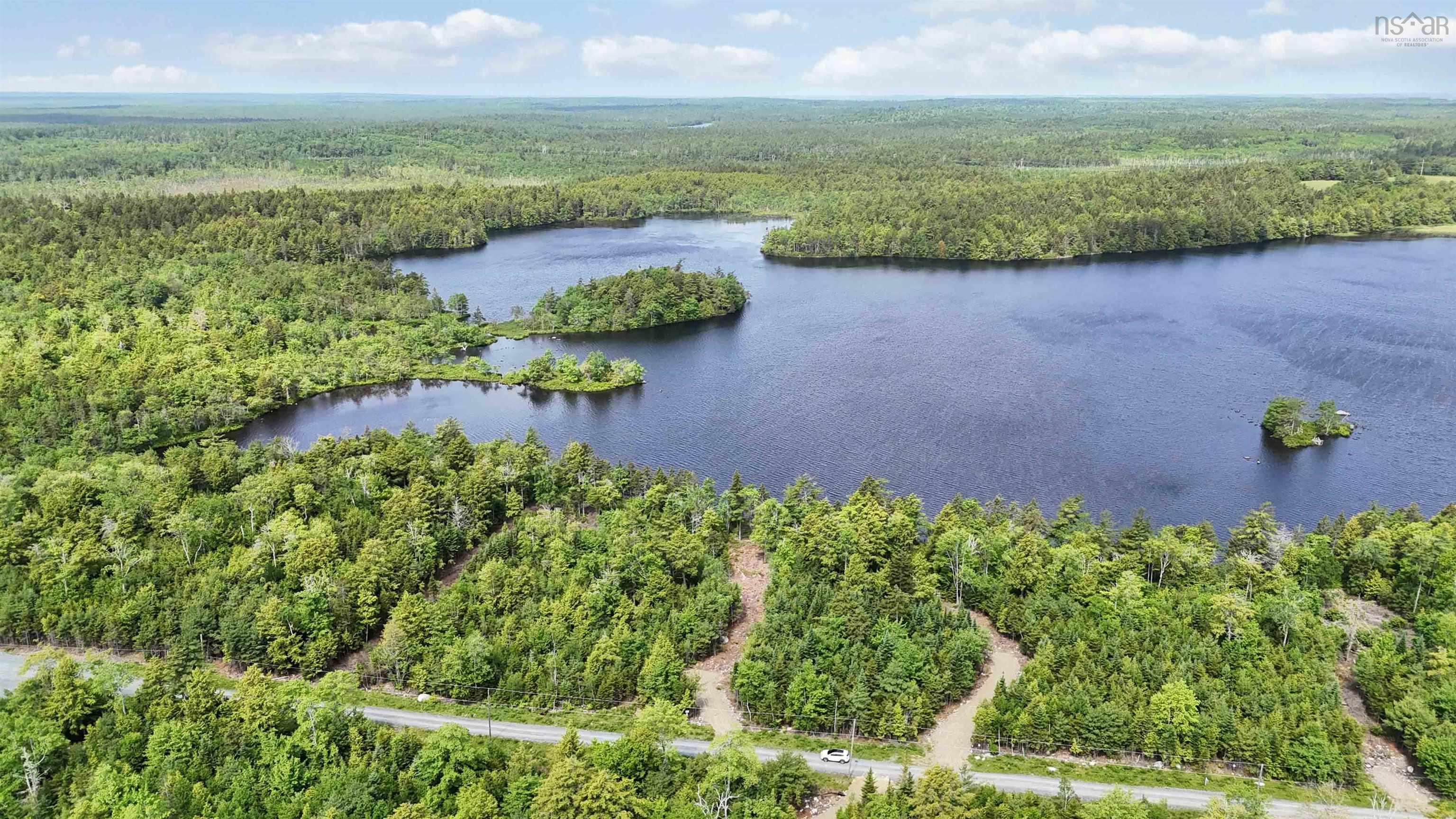 $95,000.00: 25 Lapland Road, Lunenburg