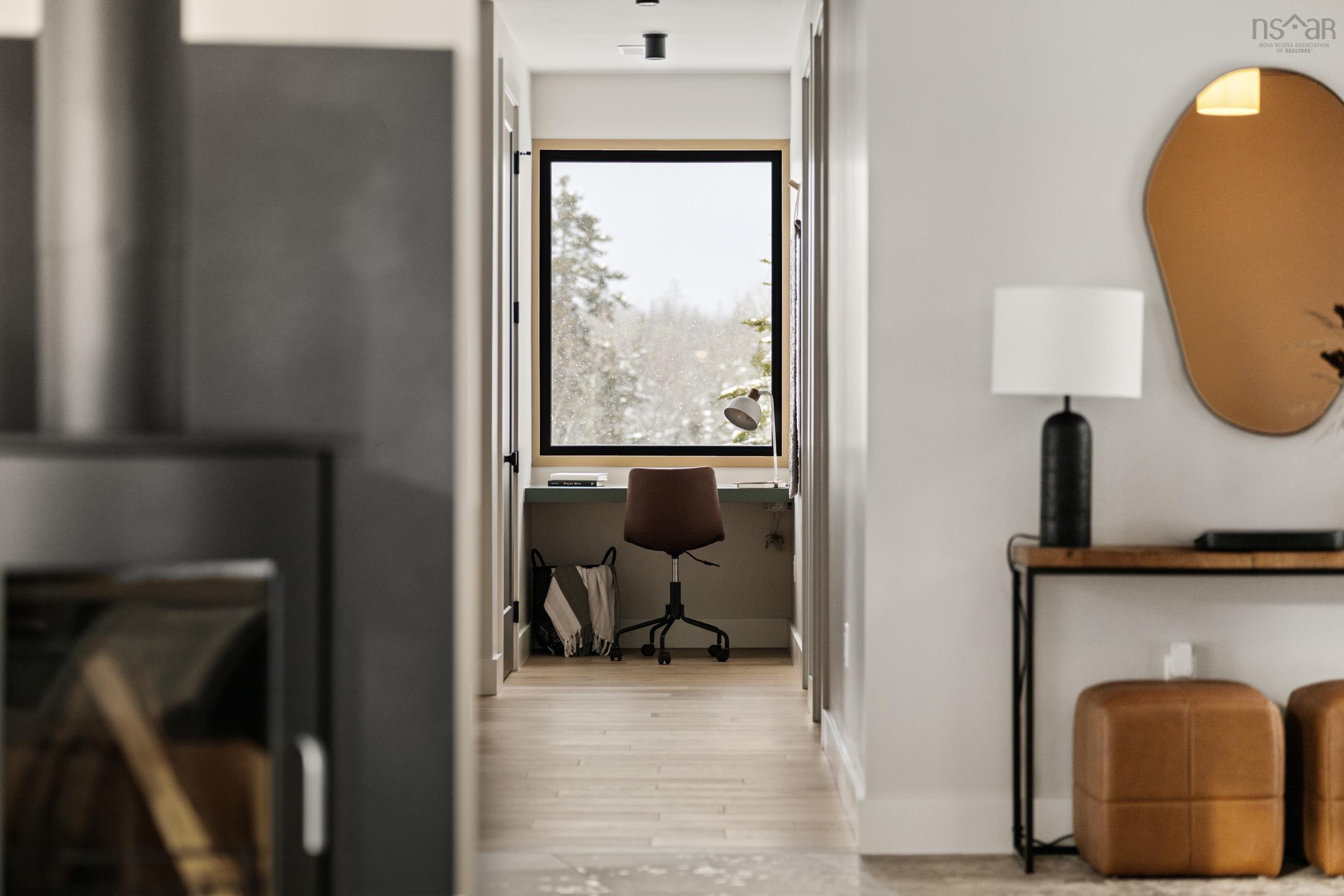 $995,000.00: 369 Meek Arm Trail, Mount Uniacke