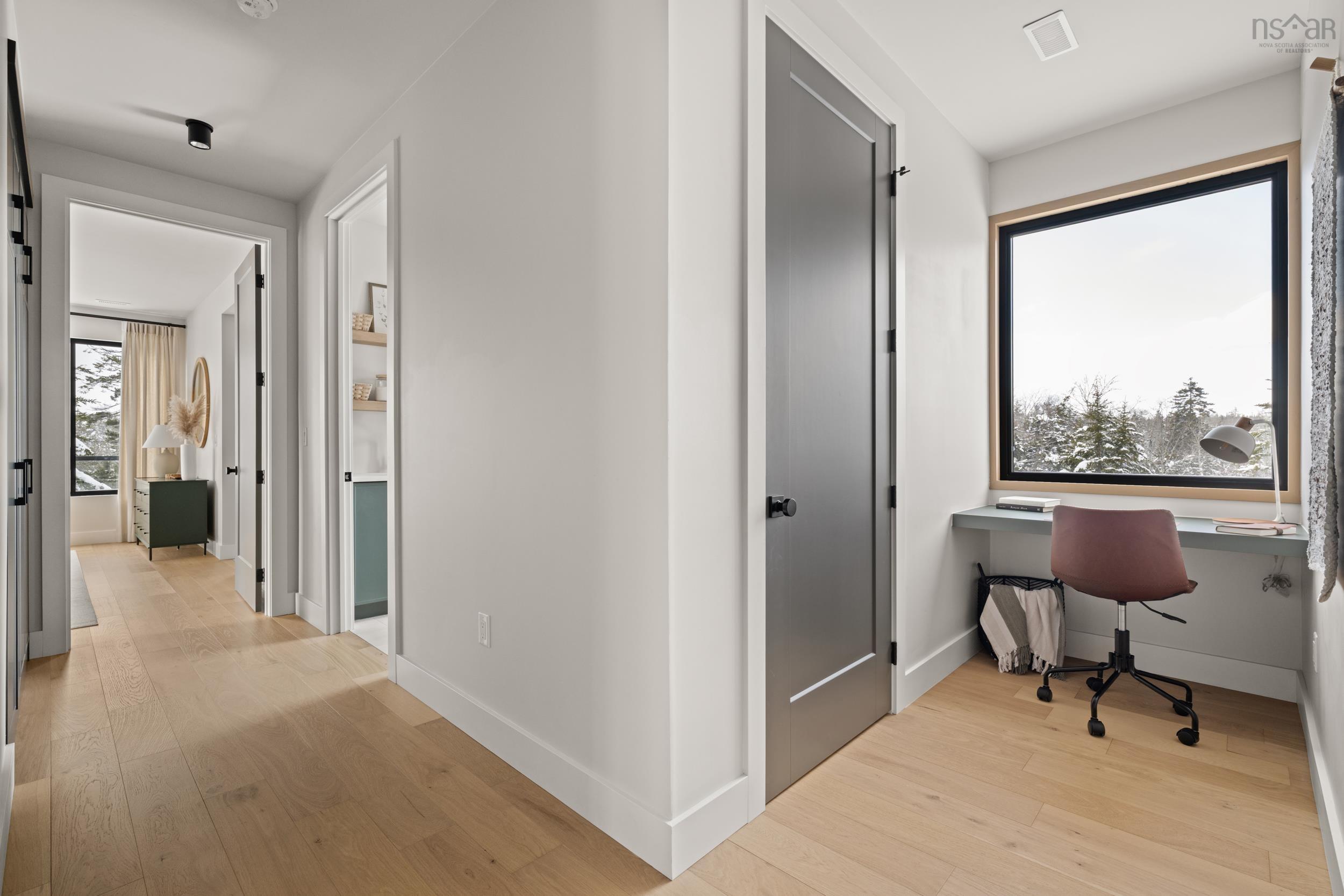 $995,000.00: 369 Meek Arm Trail, Mount Uniacke