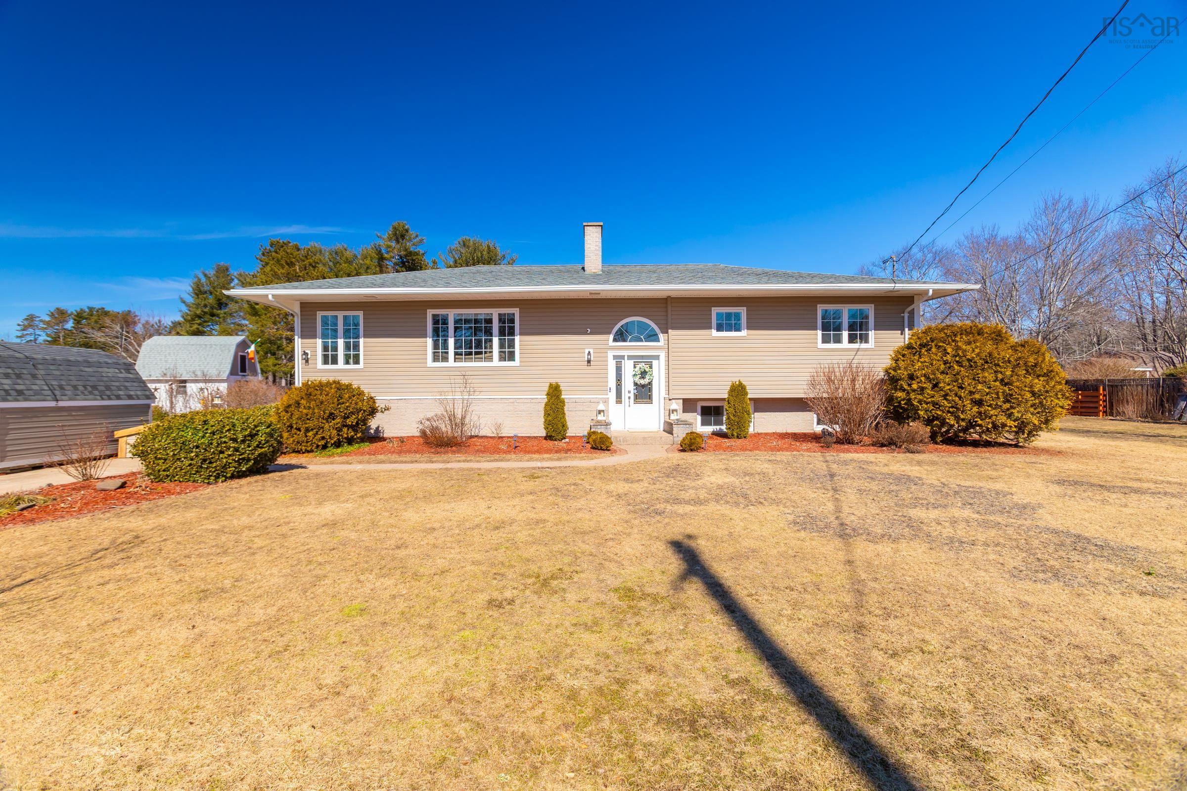 $532,990.00: 98 Poplar Drive, Meadowvale