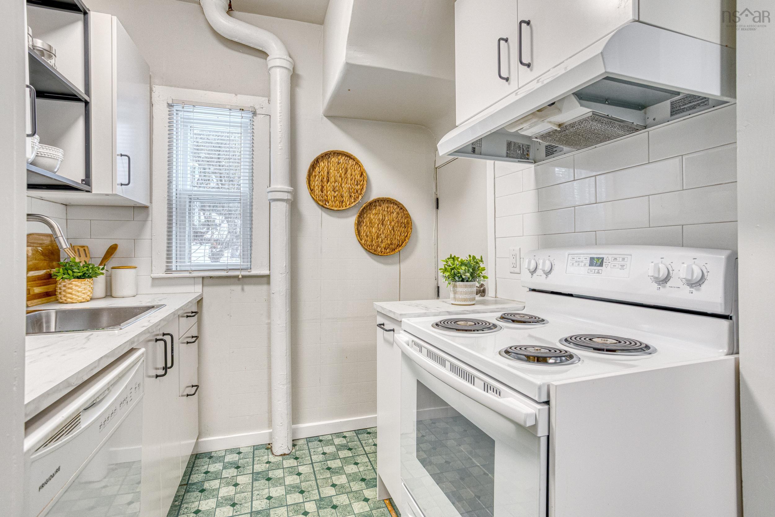 $439,000.00: 11 Maynard Street, Dartmouth