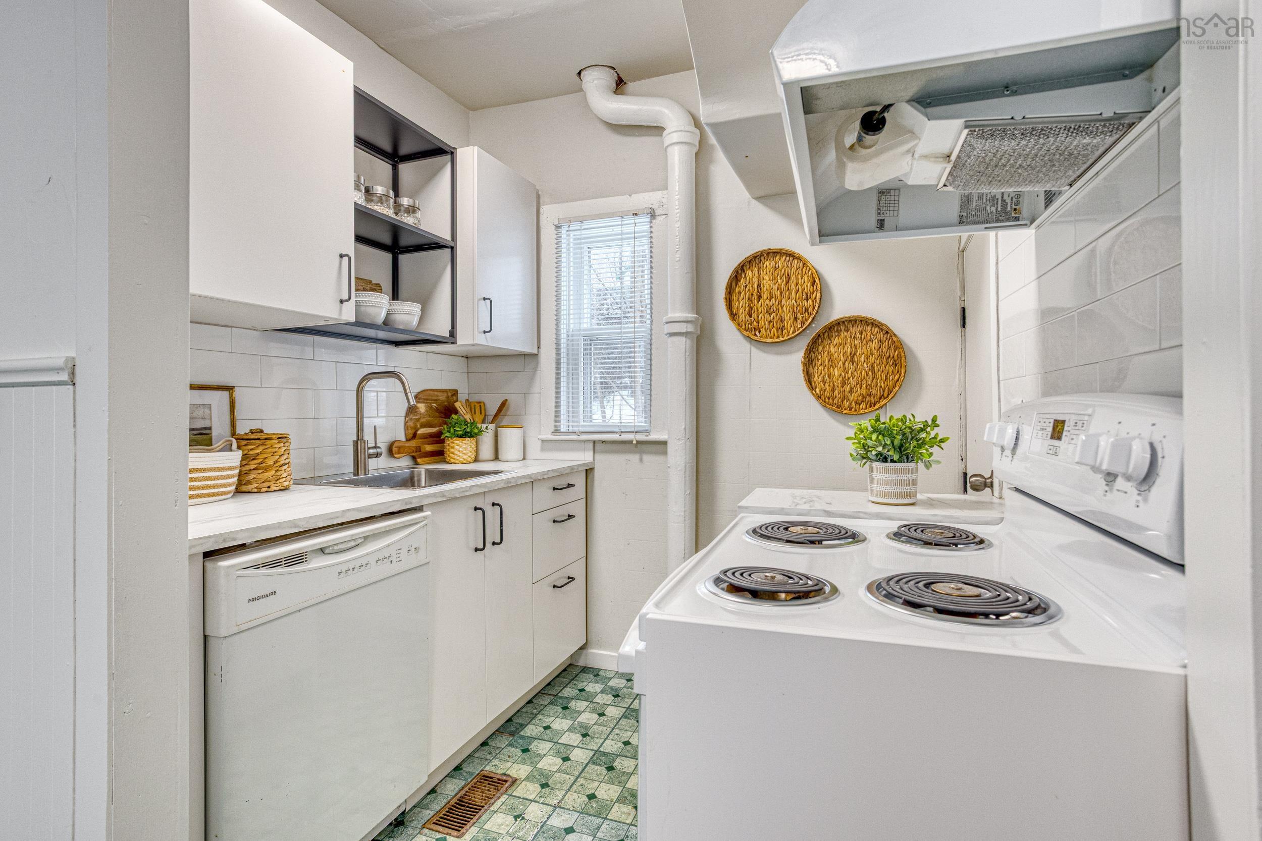 $439,000.00: 11 Maynard Street, Dartmouth