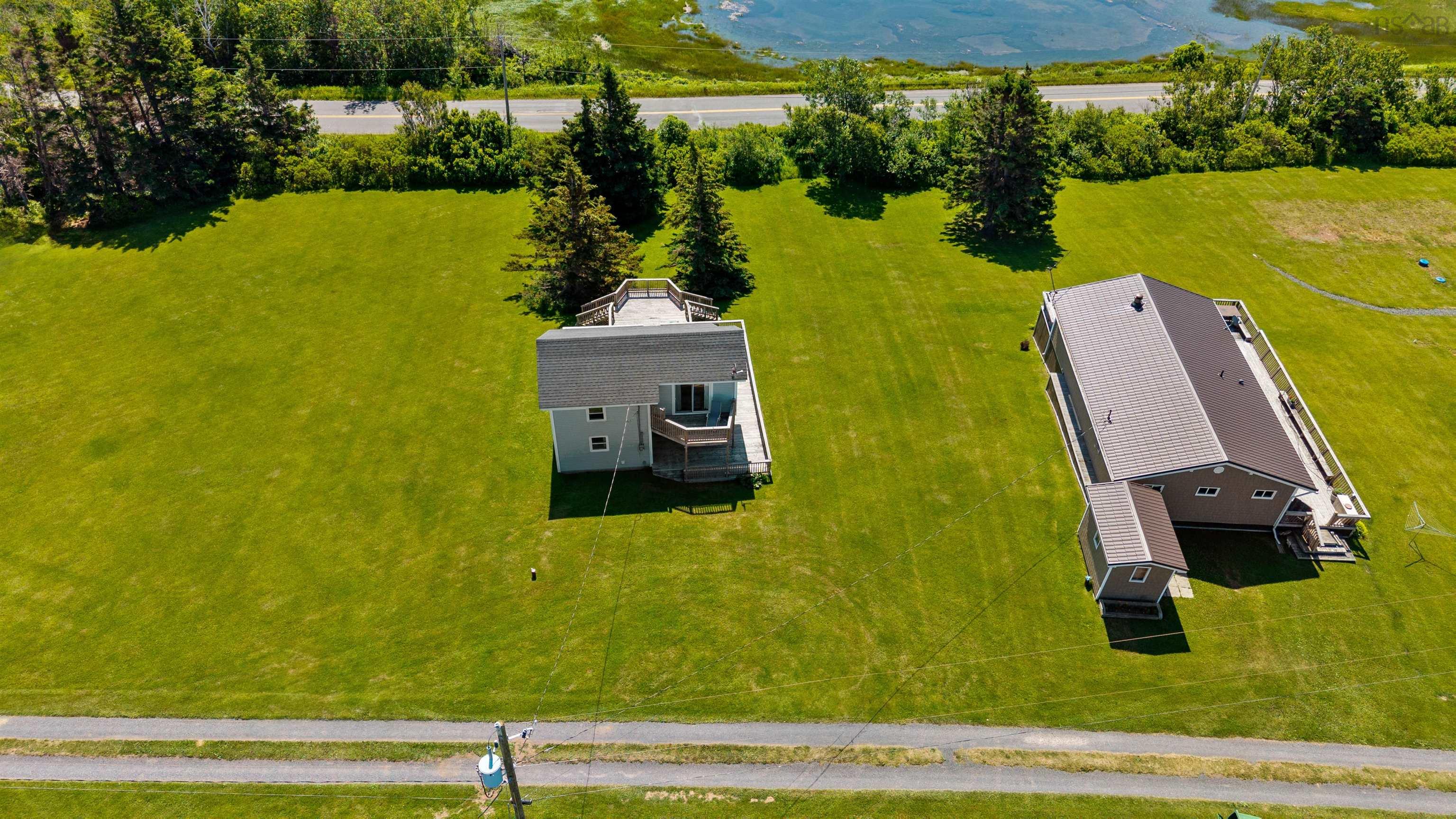 $449,000.00: 23 Hilltop Lane, Caribou Island