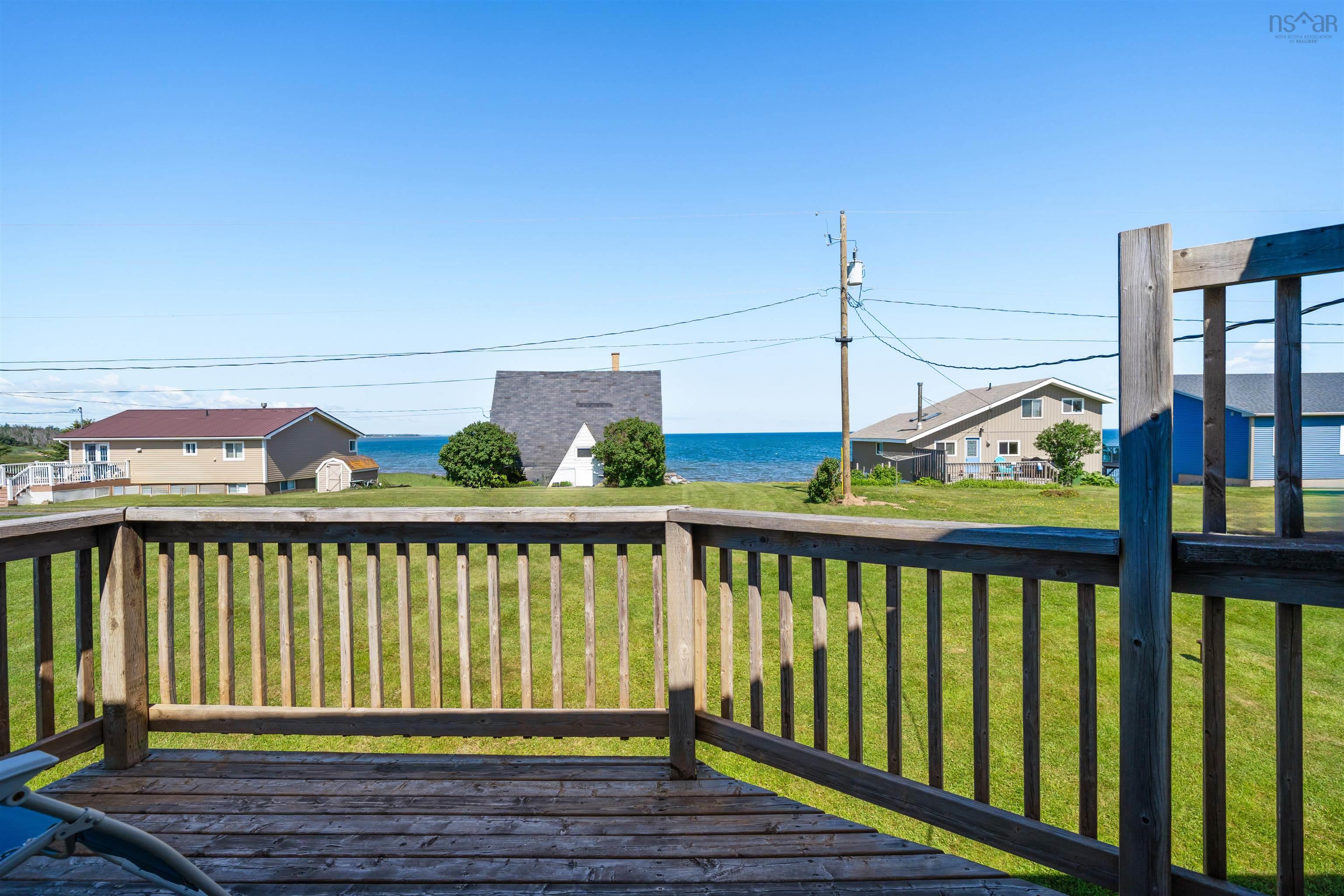 $449,000.00: 23 Hilltop Lane, Caribou Island