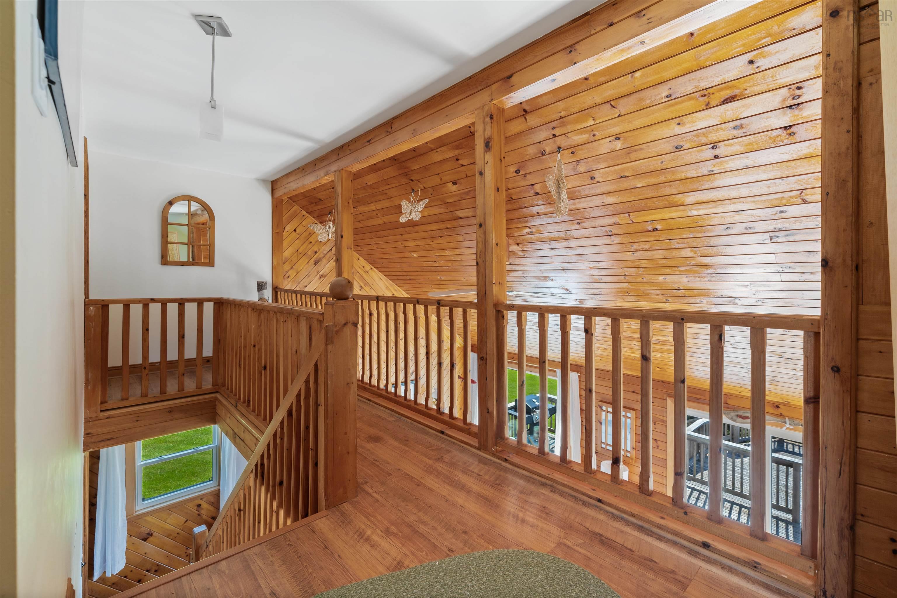 $449,000.00: 23 Hilltop Lane, Caribou Island