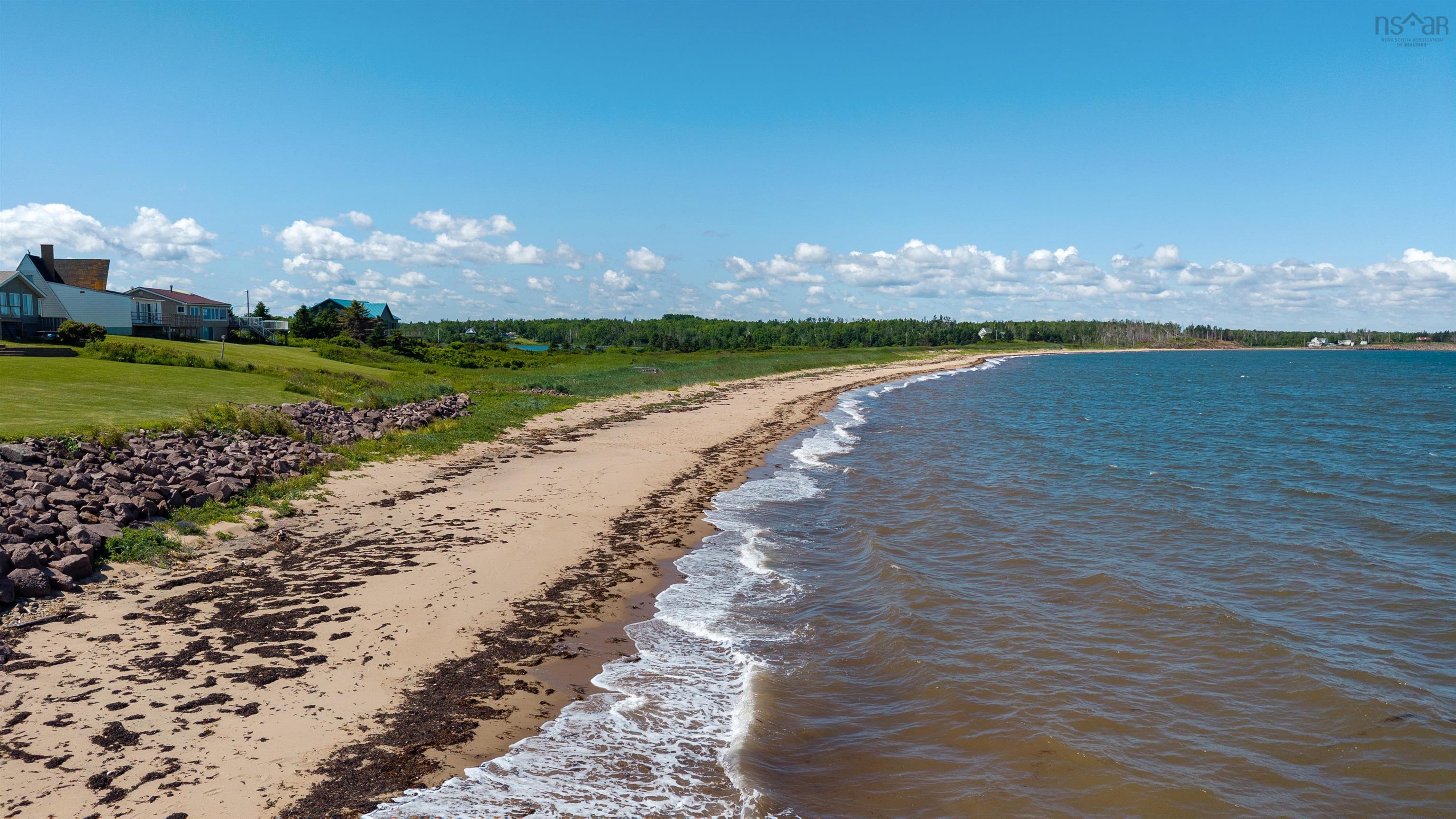 $449,000.00: 23 Hilltop Lane, Caribou Island