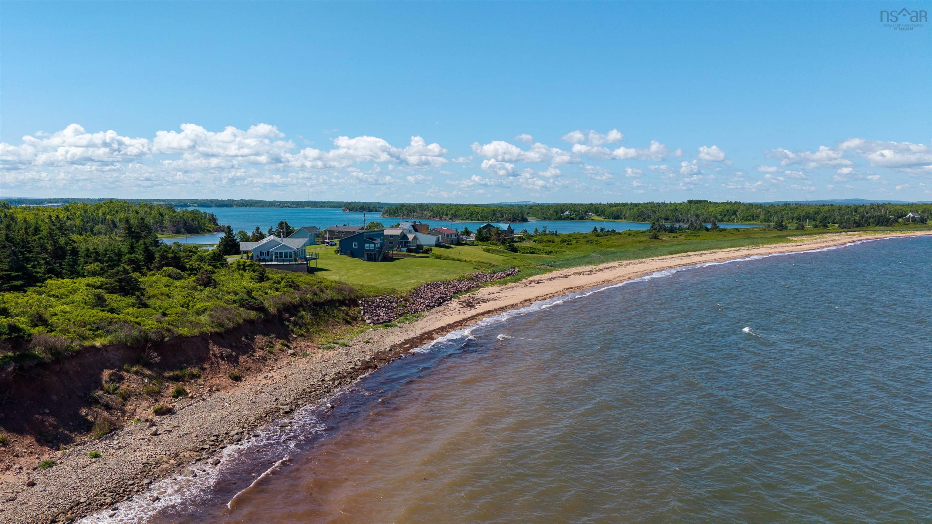 $449,000.00: 23 Hilltop Lane, Caribou Island