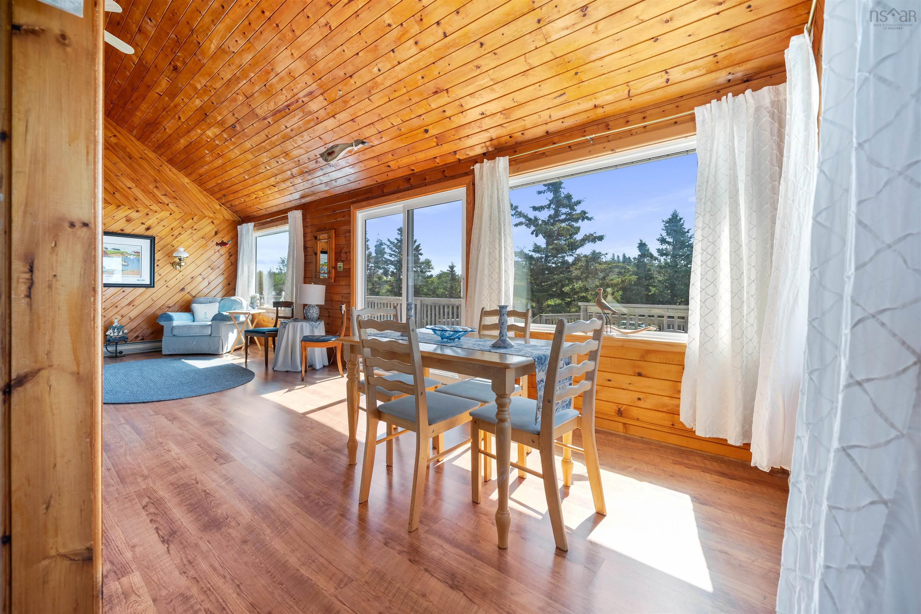 $449,000.00: 23 Hilltop Lane, Caribou Island