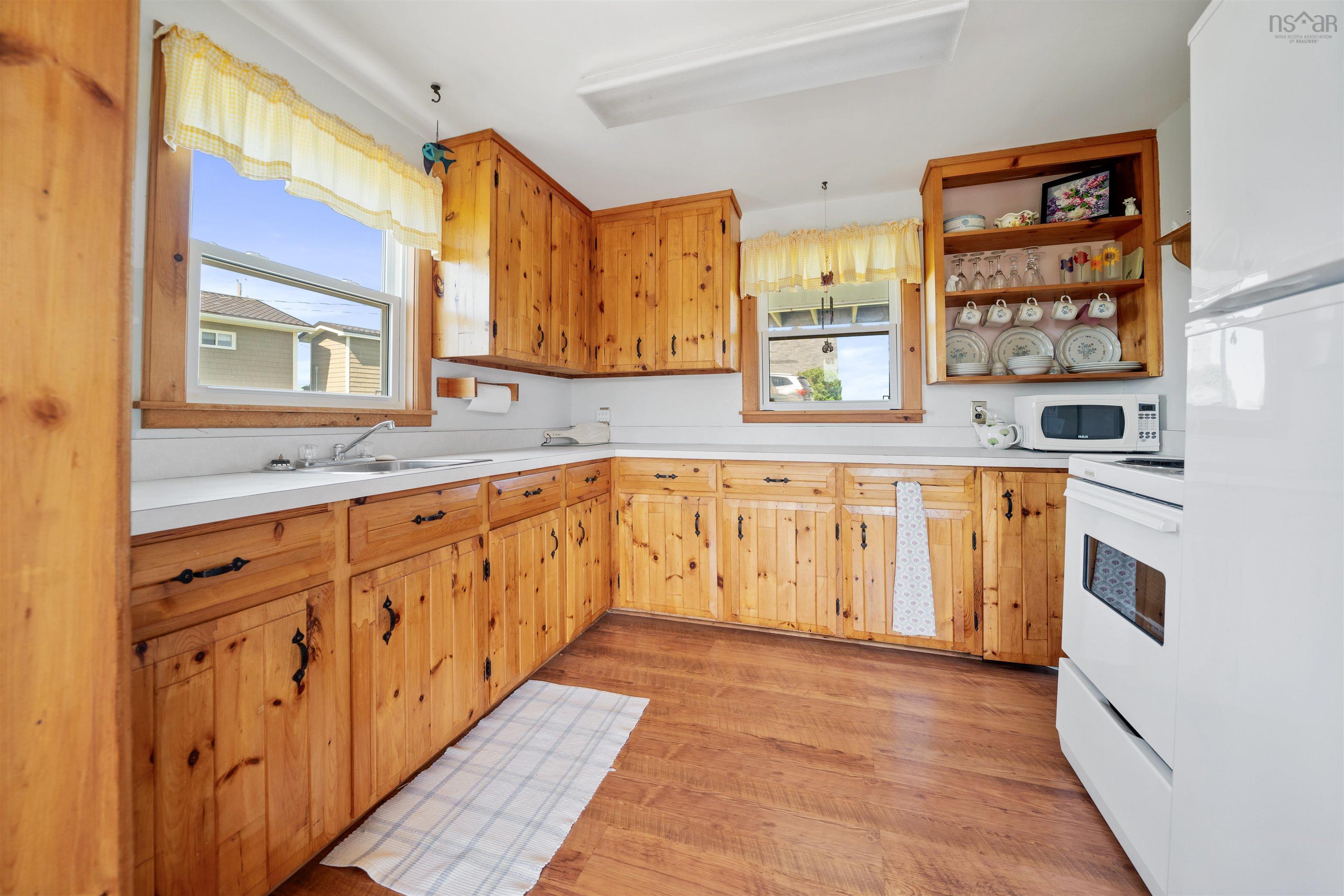 $449,000.00: 23 Hilltop Lane, Caribou Island