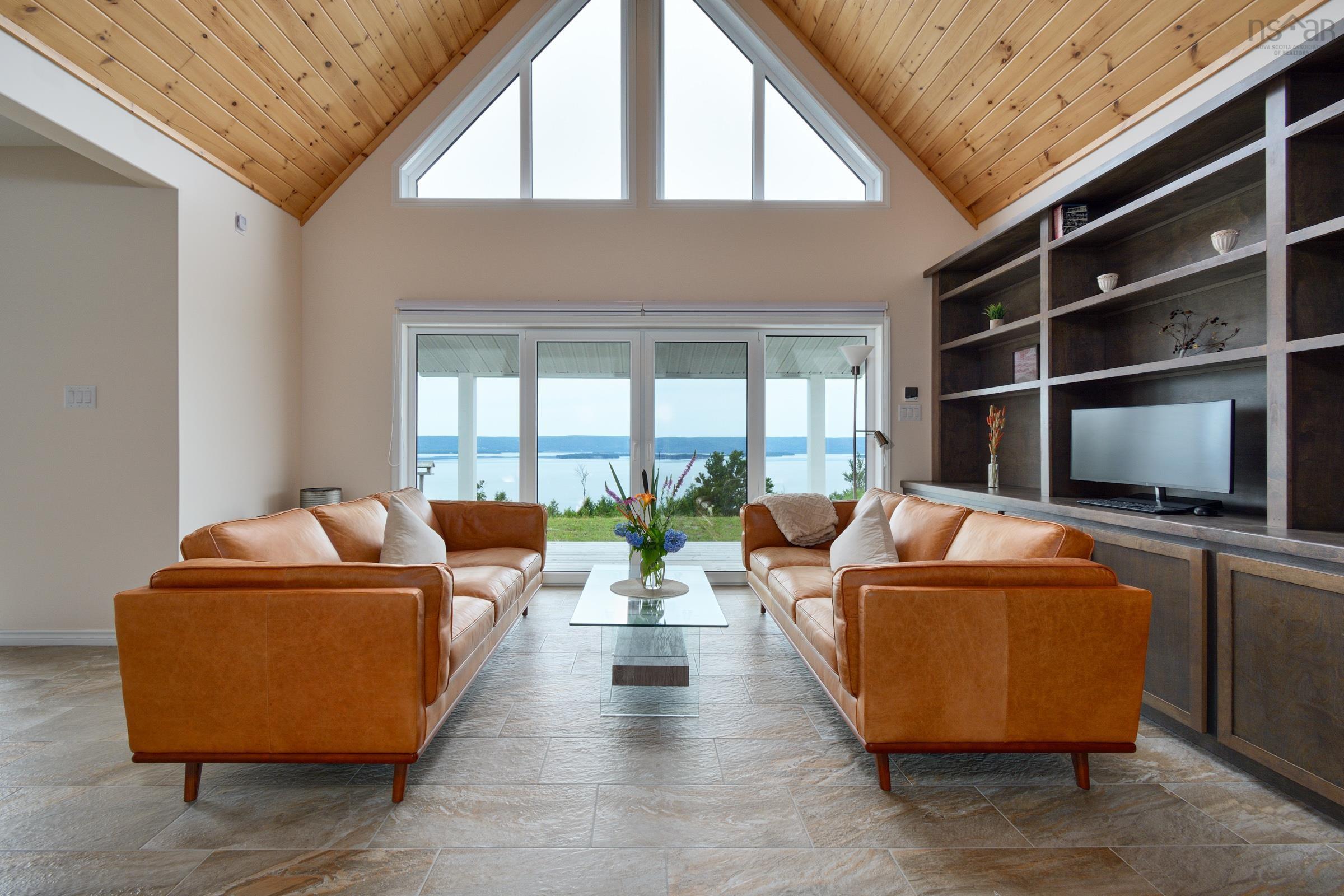 $1,995,000.00: 11 and 23 Golden View Drive, St George