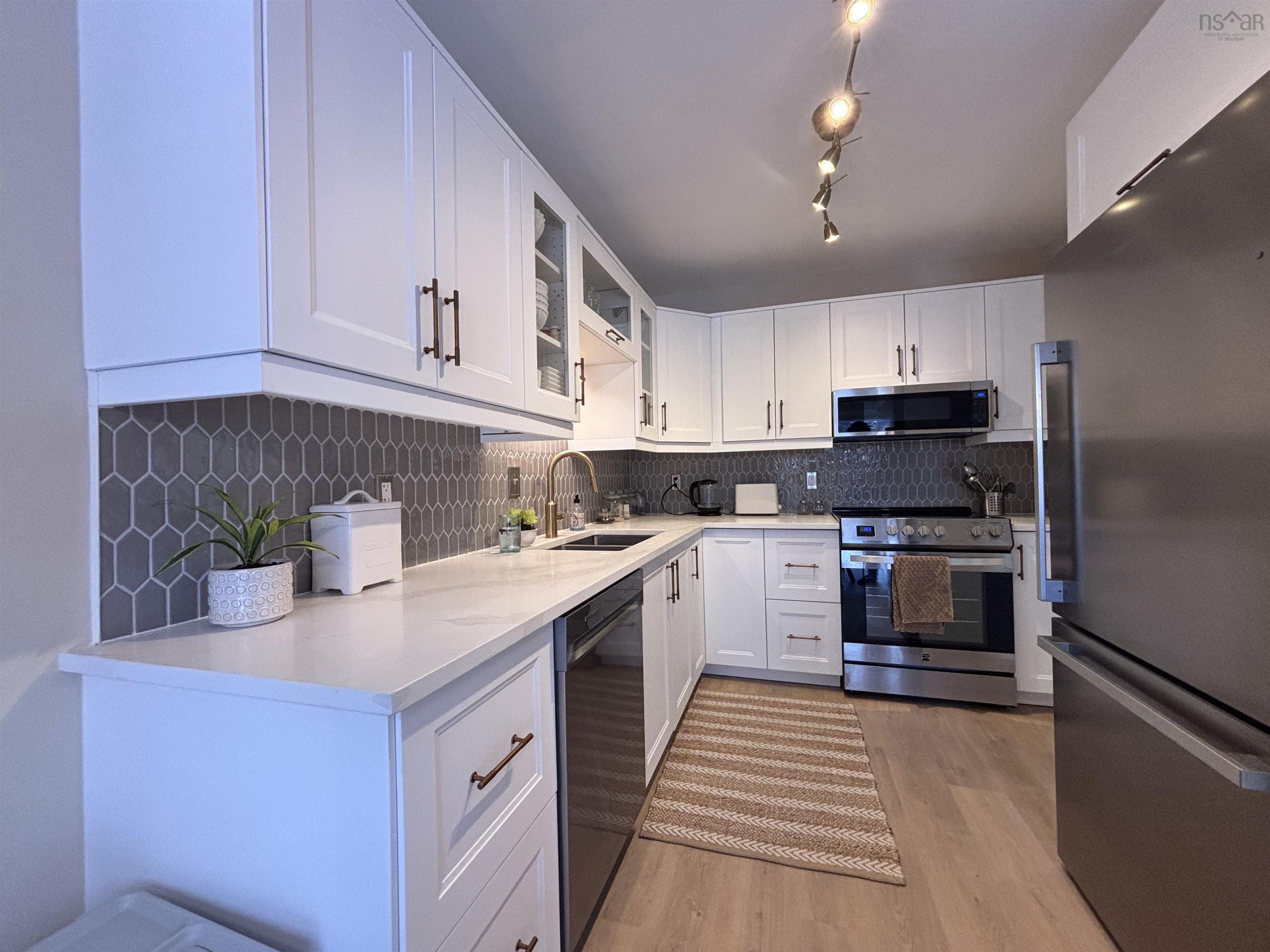 10 10 Stoneybrook Court, Clayton Park, NS (MLS 202601443)