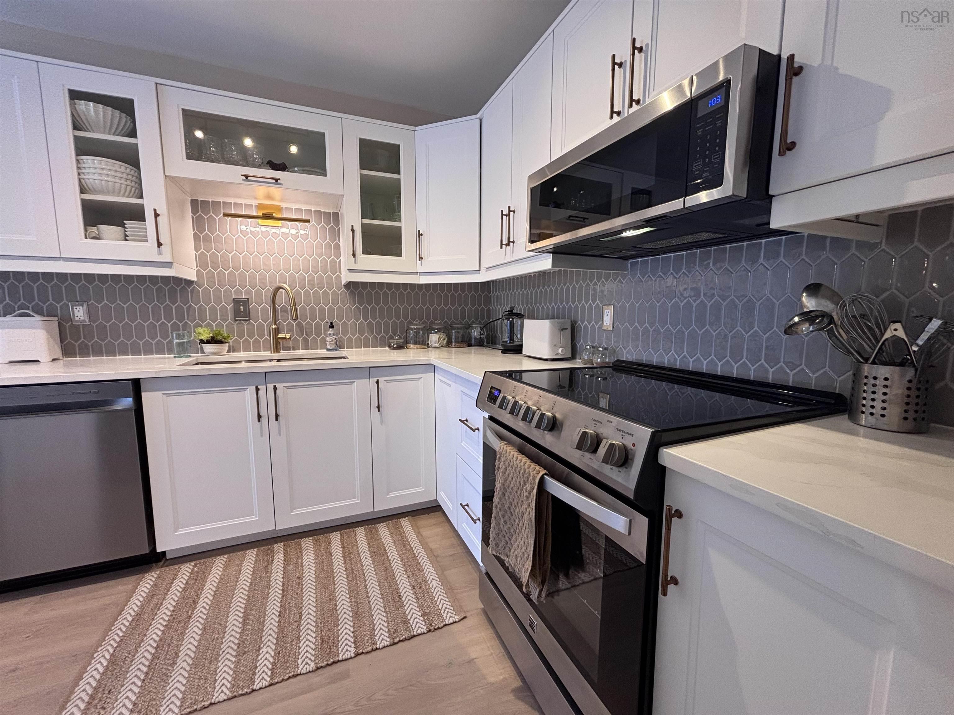 10 10 Stoneybrook Court, Clayton Park, NS (MLS 202601443)