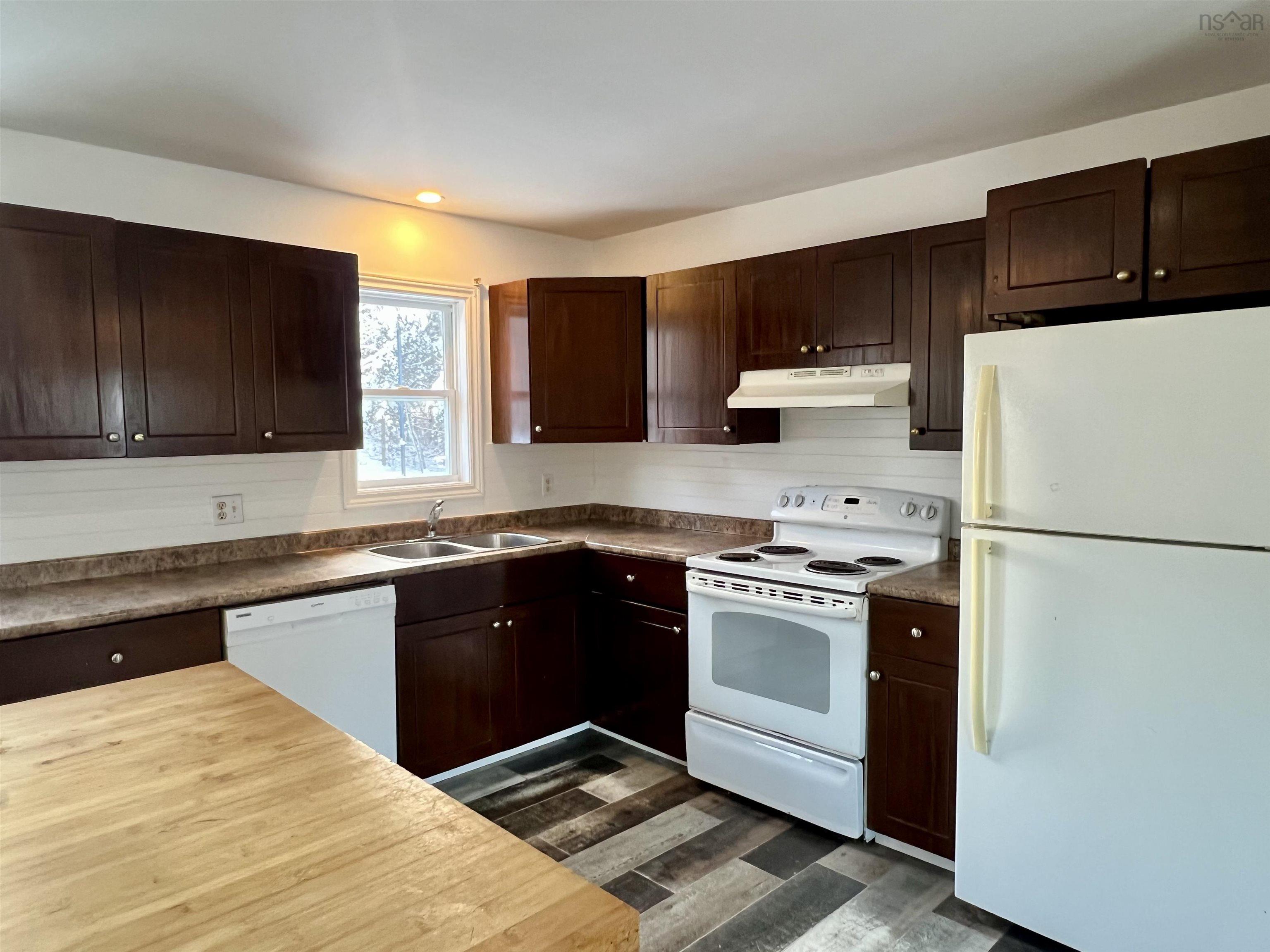 $229,000.00: 2121 Union Street, Westville