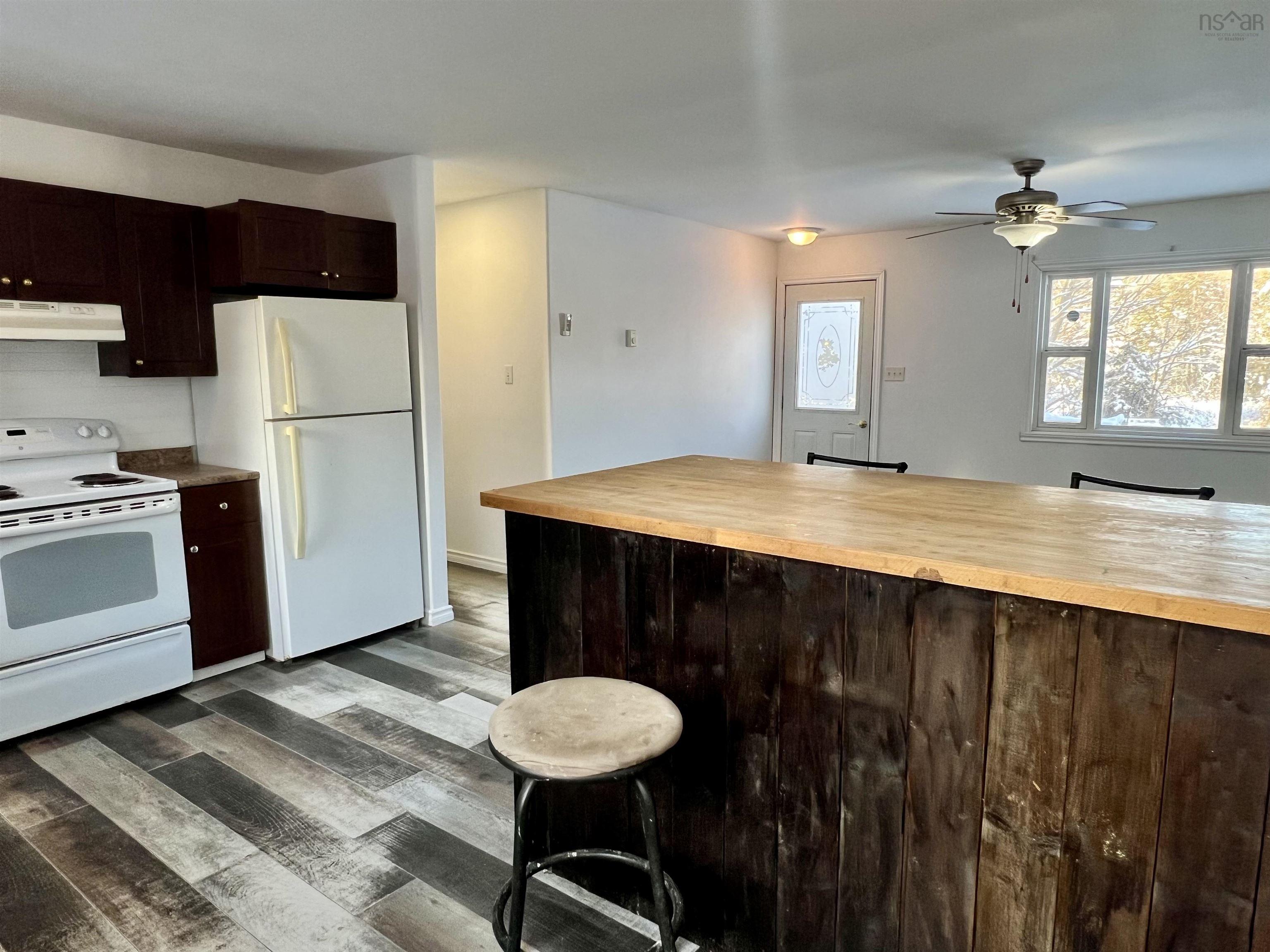 $229,000.00: 2121 Union Street, Westville