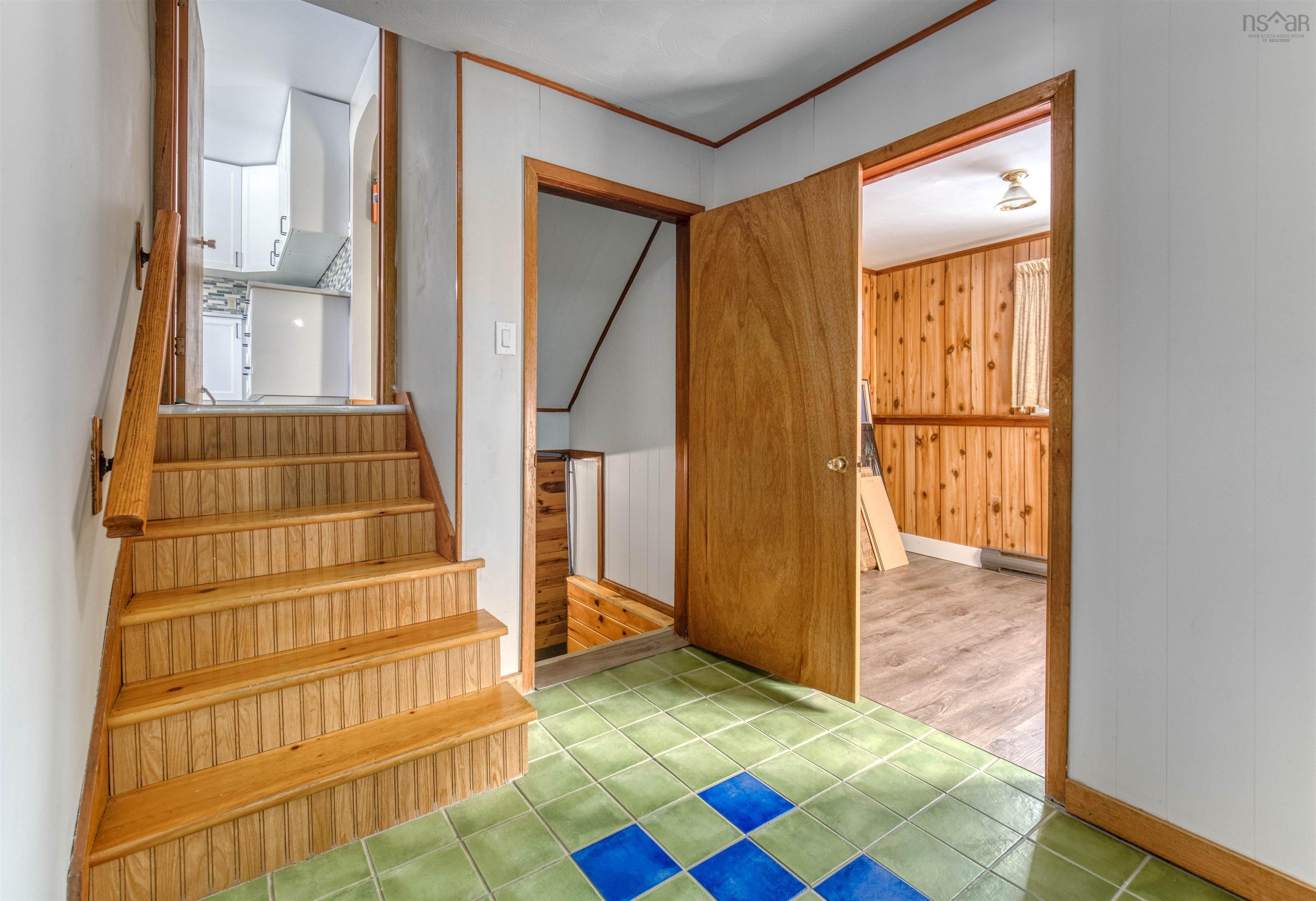 $499,900.00: 5 Alpine Drive, Bridgewater