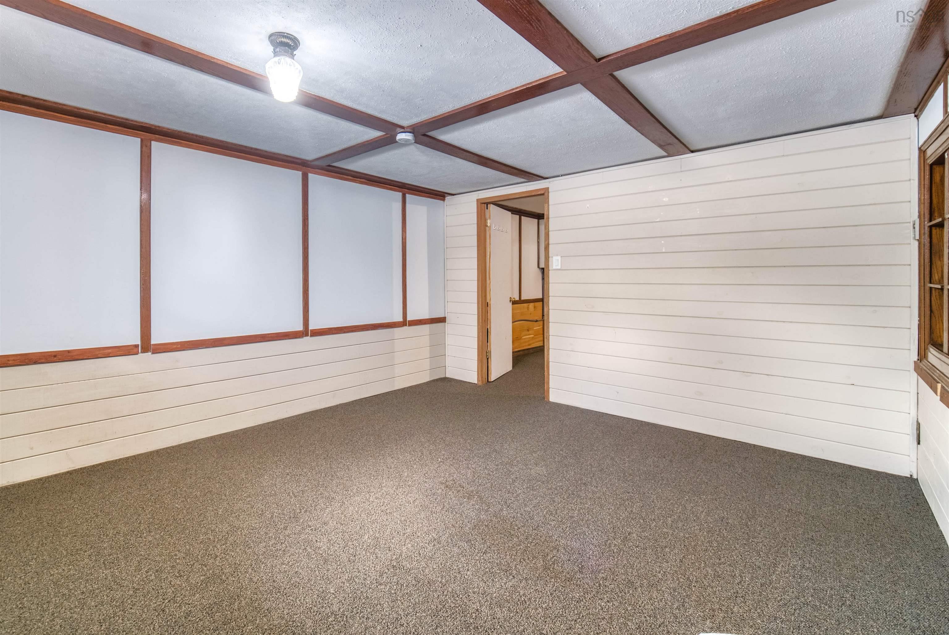 $499,900.00: 5 Alpine Drive, Bridgewater