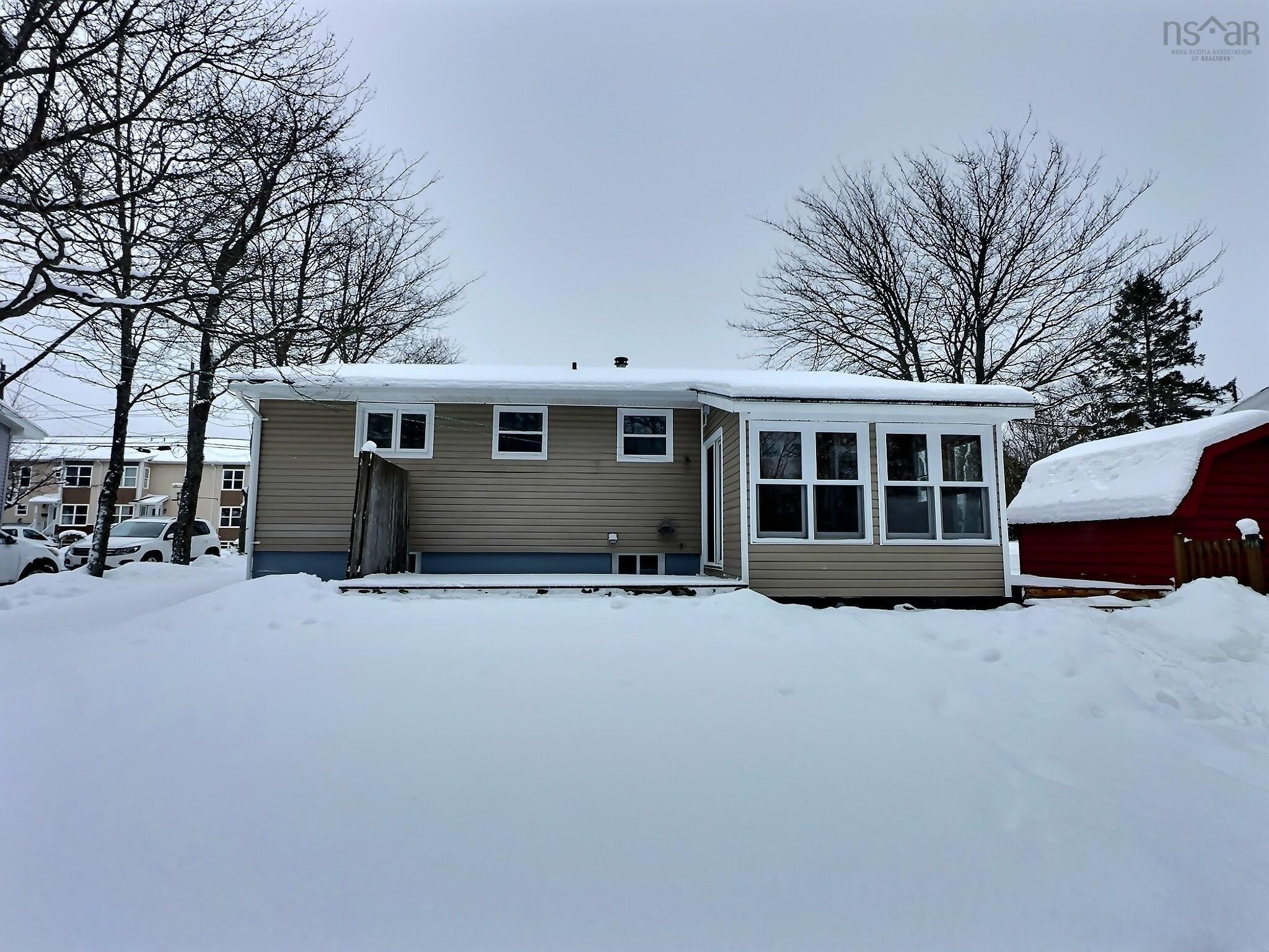 $399,000.00: 452 Pleasant, Truro