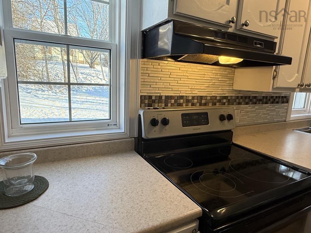 $239,900.00: 35 Aberdeen Avenue, New Glasgow