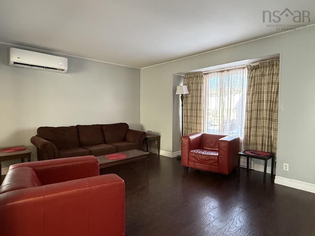 $239,900.00: 35 Aberdeen Avenue, New Glasgow