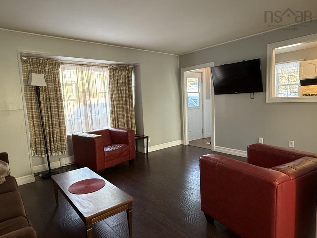 $239,900.00: 35 Aberdeen Avenue, New Glasgow