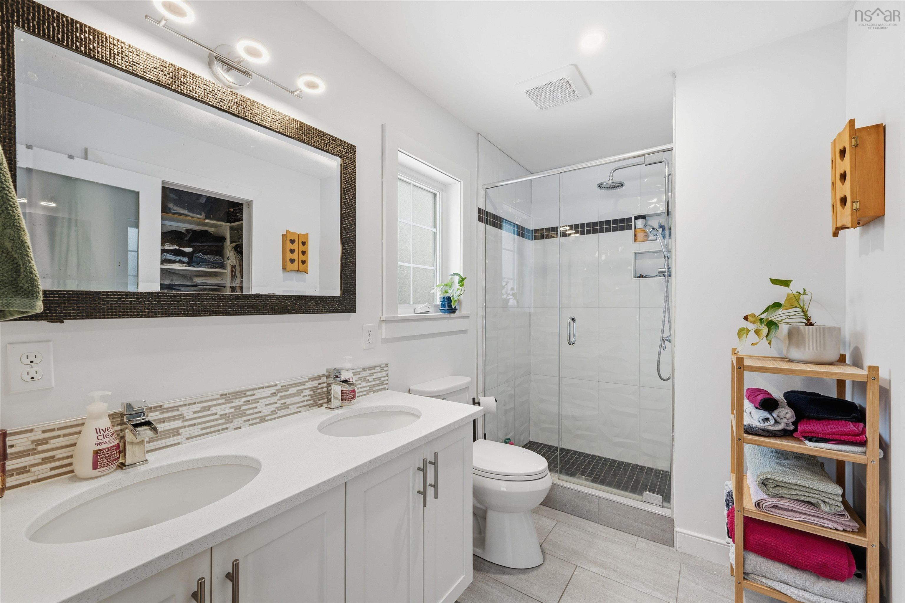 $599,900.00: 82 Town Road, Falmouth